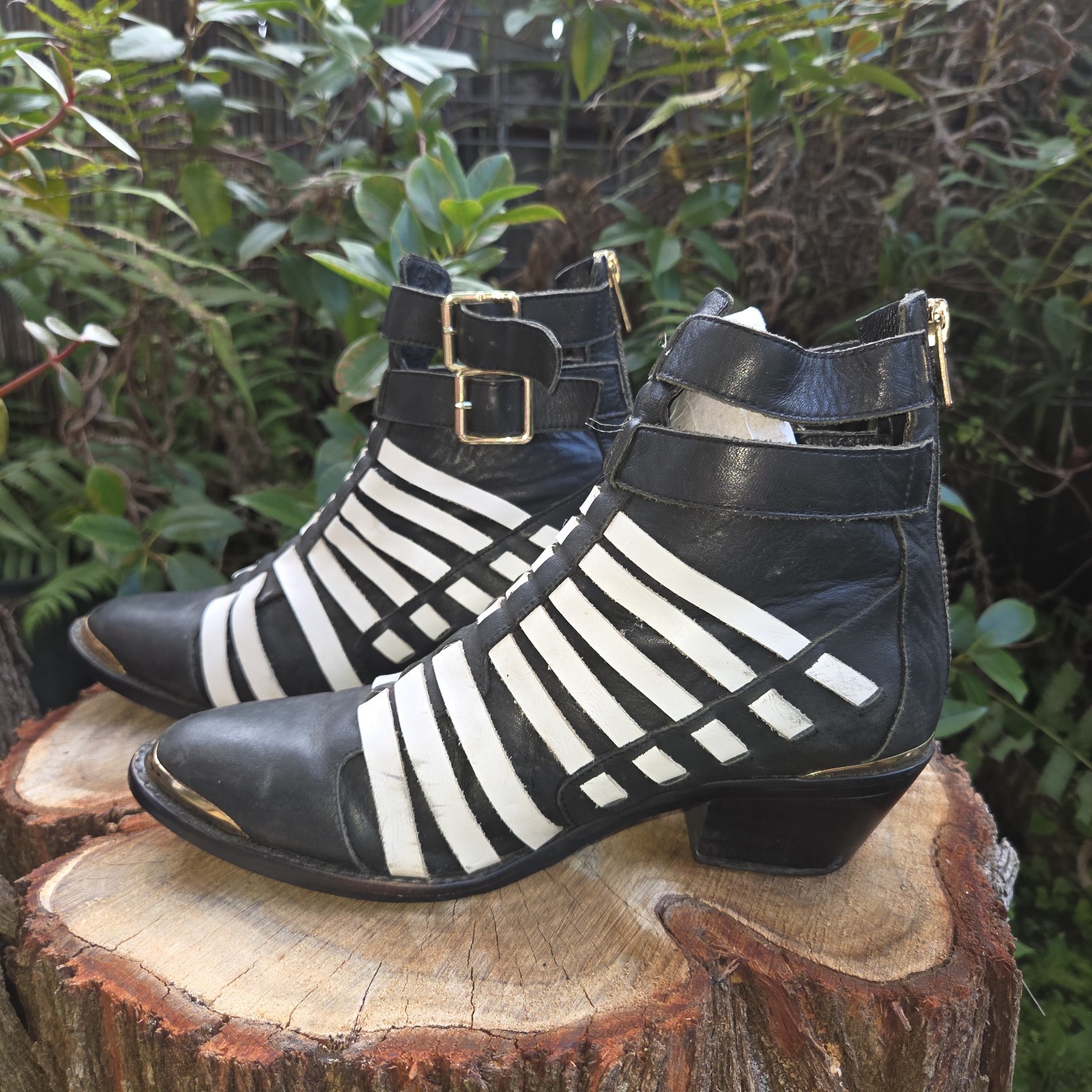 Rare DIAVOLINA Leather Ankle Boots Size 5.5 Black White Western Cowboy
