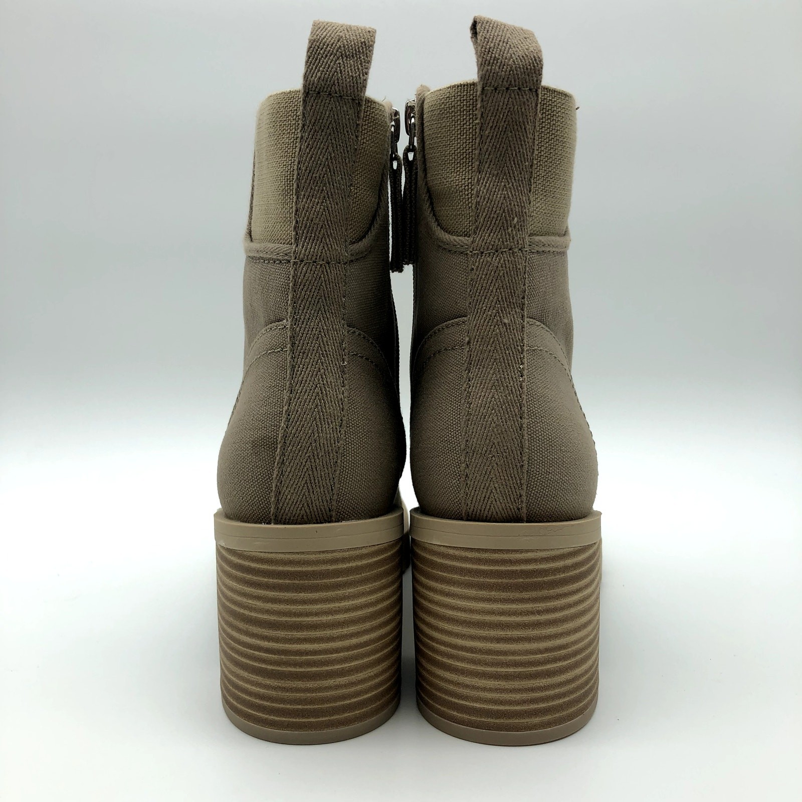 Dolce Vita Womens Combat Boots Size 10 Tan Canvas Stacked Heel NWOB