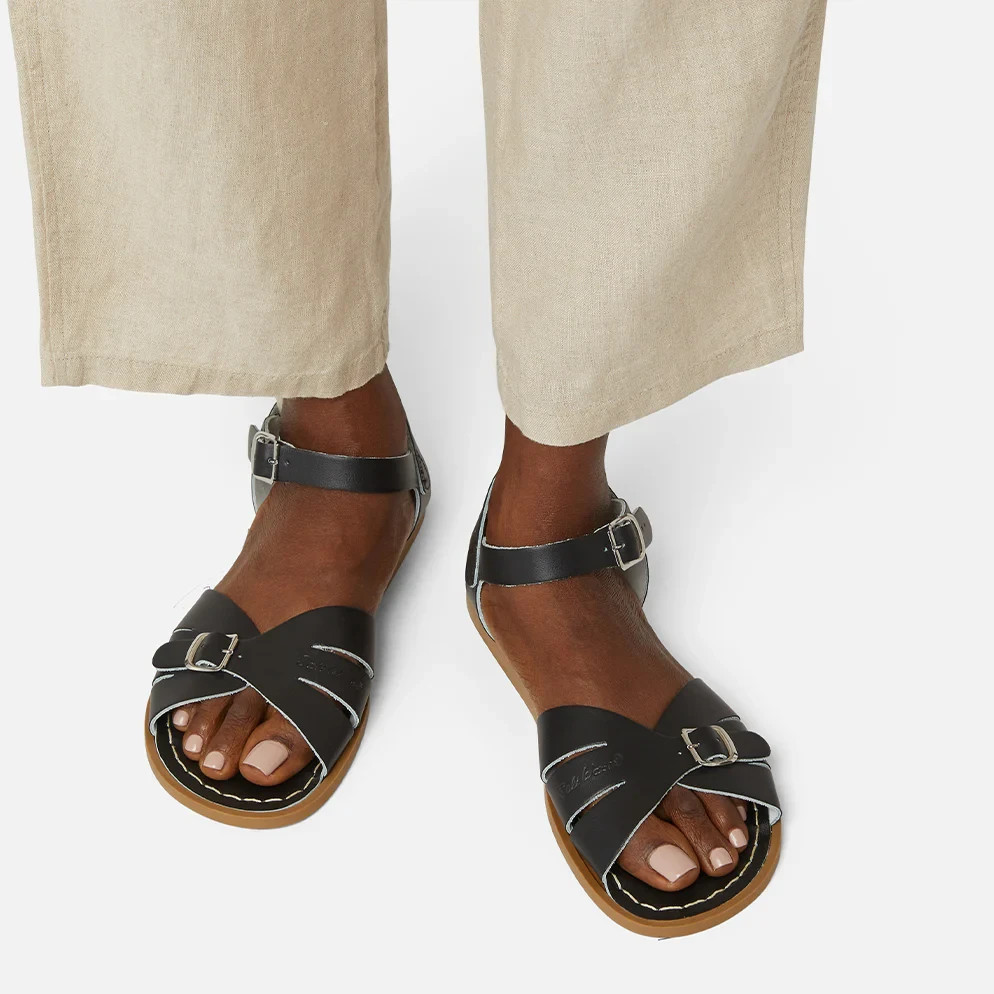 HOY SALT WATER CLASSIC ADULT WATER FRIENDLY BLACK LEATHER SANDAL WOMENS 8
