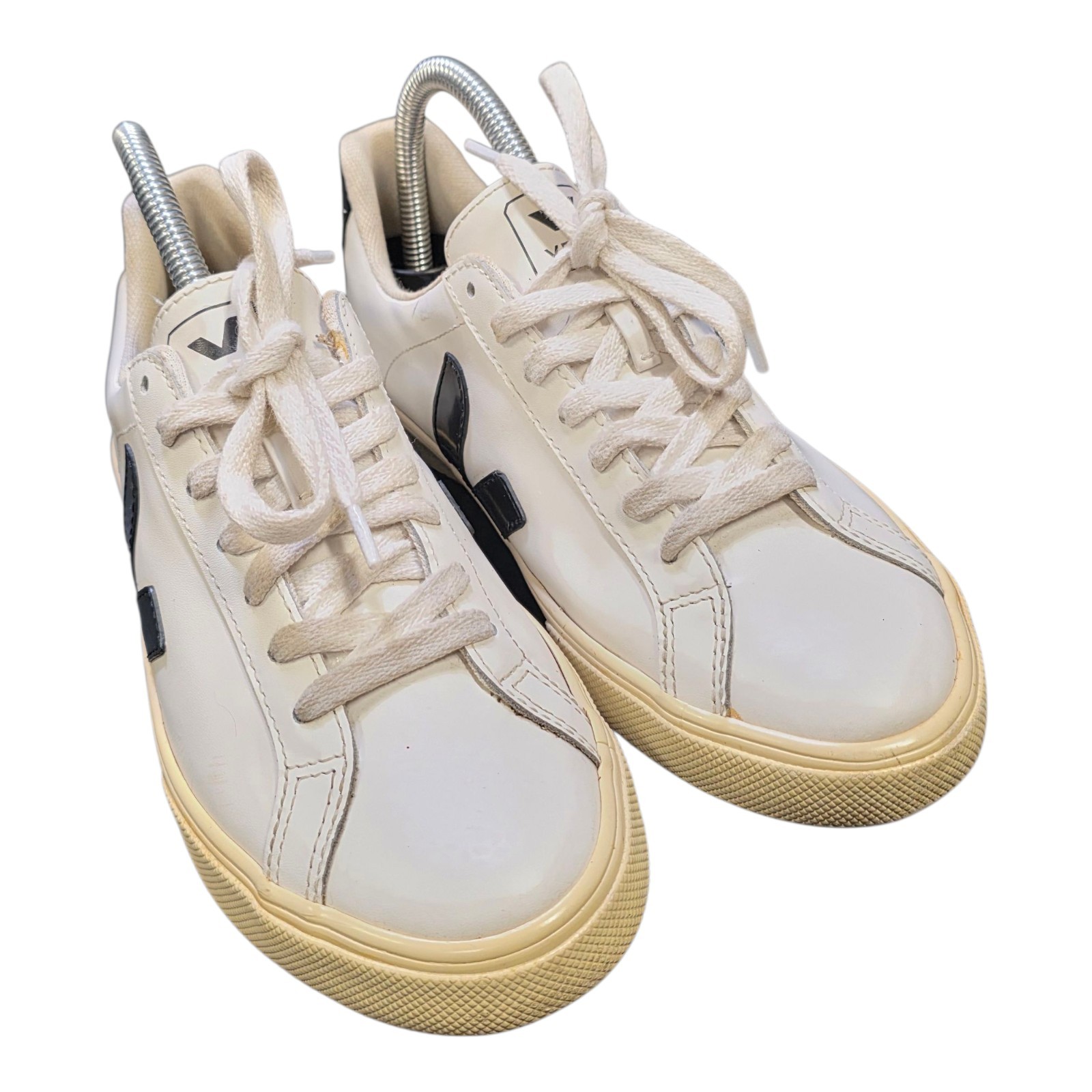 Veja Esplar Women’s Size 6 White Black Leather Sneakers Made in Brazil EUR 37