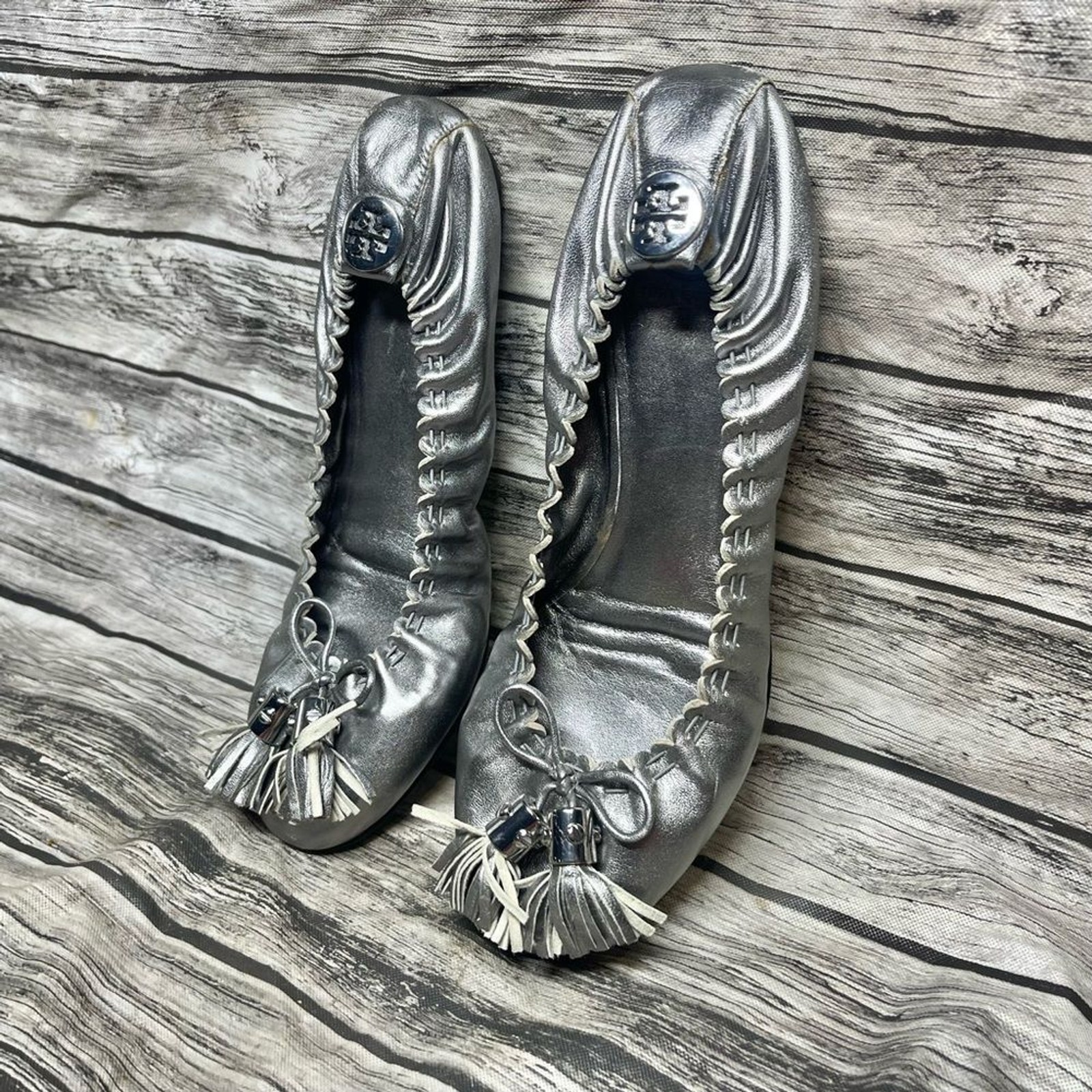 Tory Burch Leather Metallic Silver Flats Tassel Ballet Size Not Marked Read*