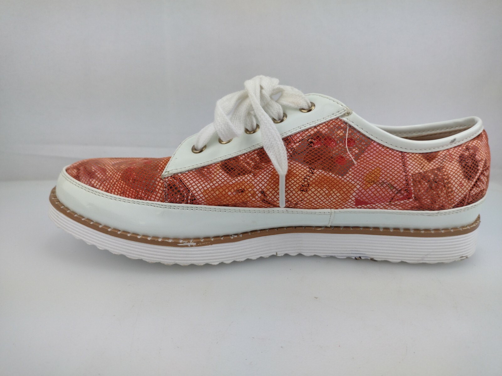 LUYI OBUWI orange shoes Sneakers laces size 9.5/ 40