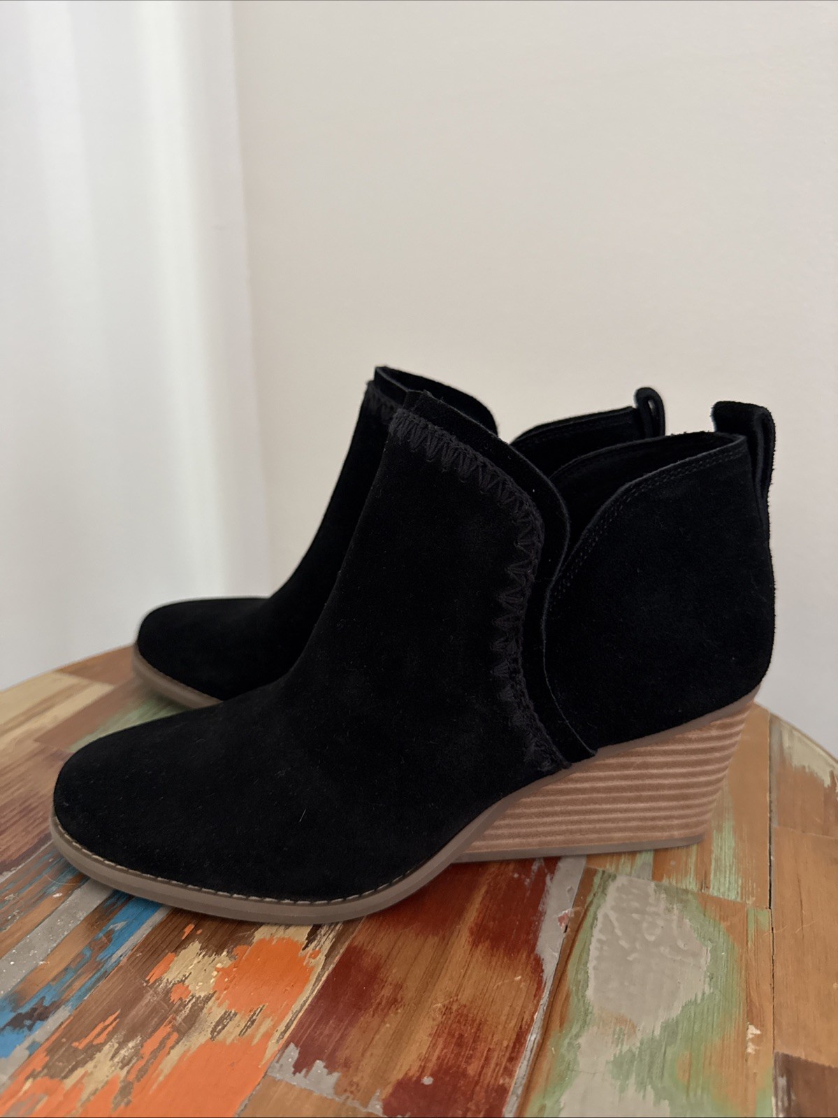 TOMS Women’s Kaia Wedge Bootie Black Suede Size 7