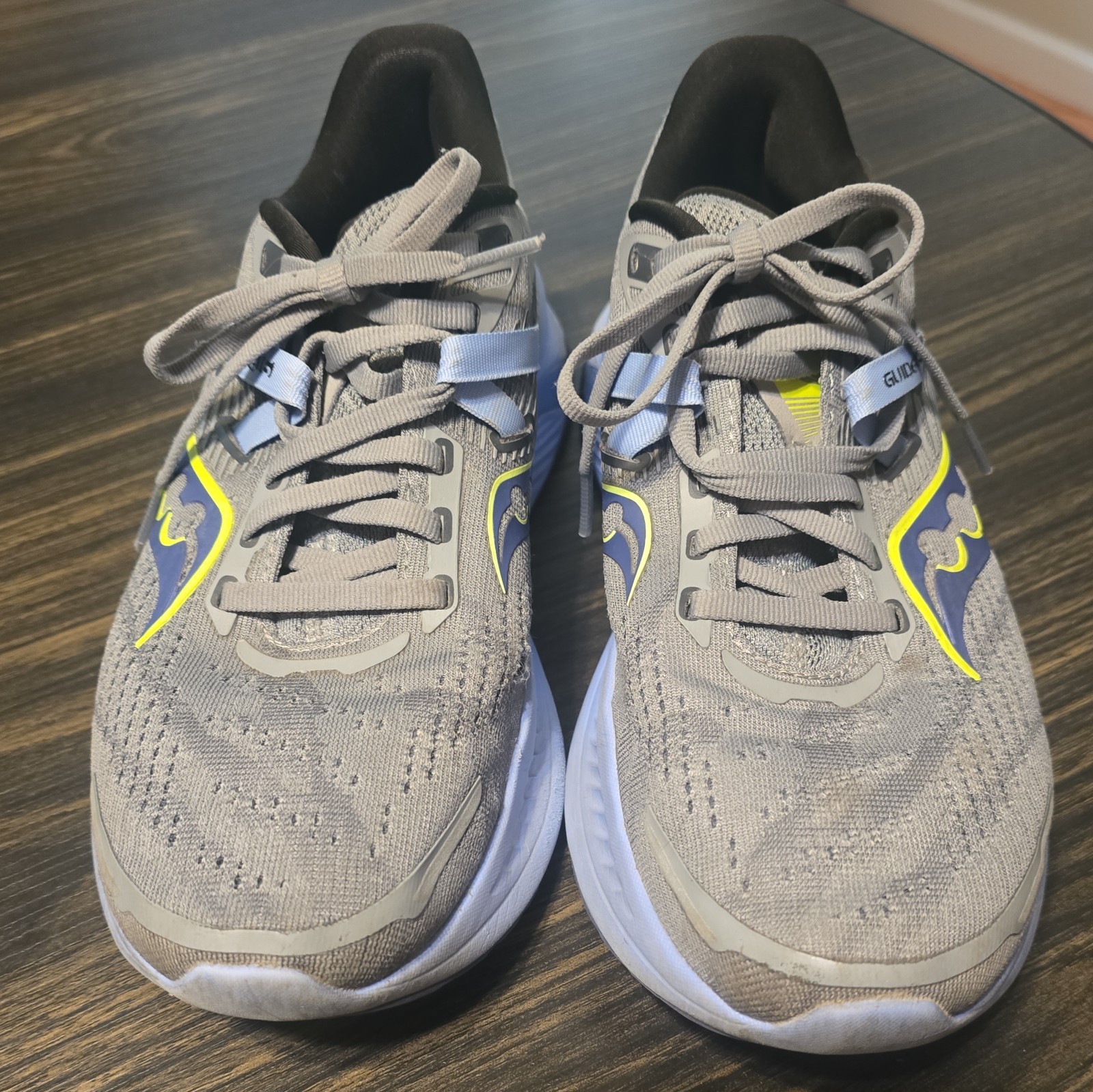Saucony Guide 16 Womens Size 8.5 US Gray Blue Running Shoes Sneakers