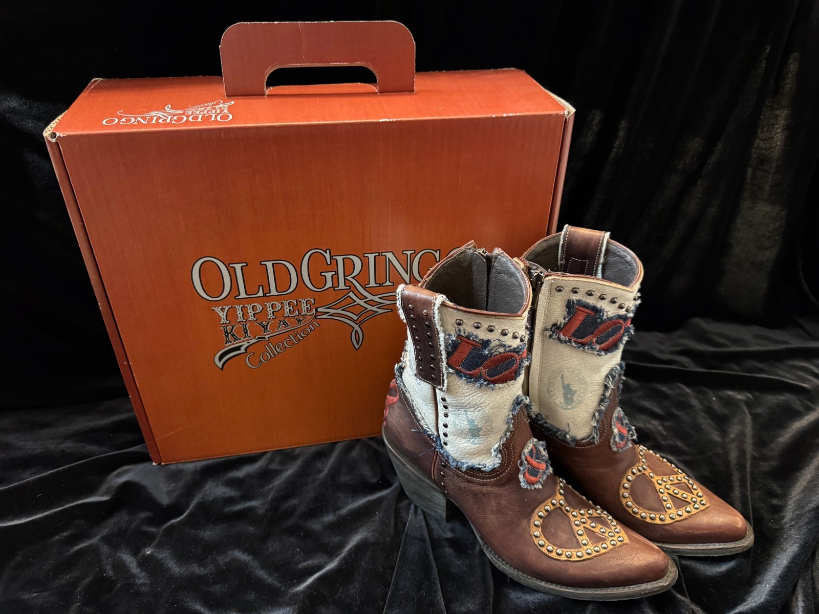 Old Gringo Love & Peace Short Western Boots Women Sz 7 B Brown White Cowboy