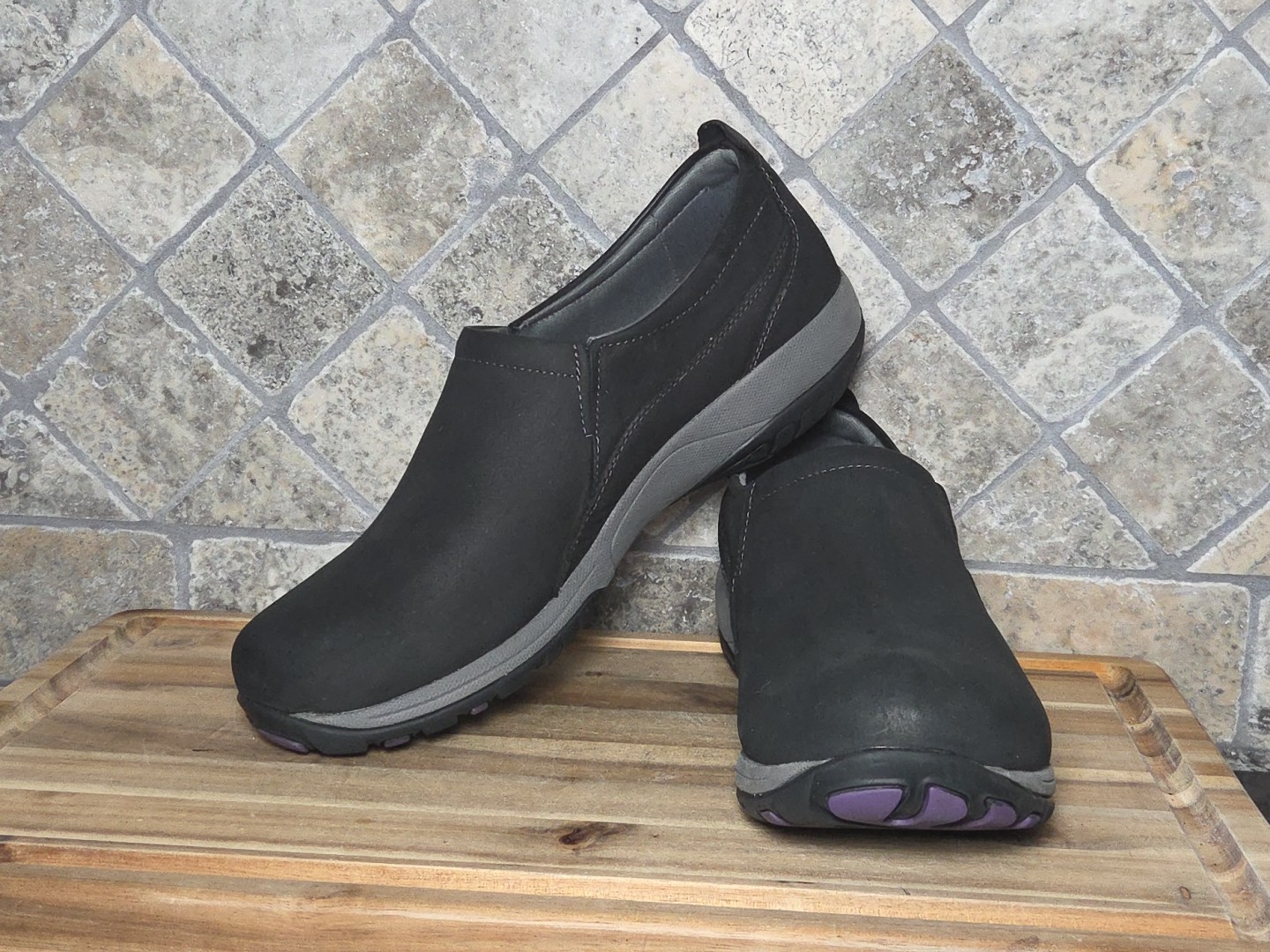Dansko Patti Women’s Waterproof Casual Shoes Black Milled Nubuck Size 11.5-12 M
