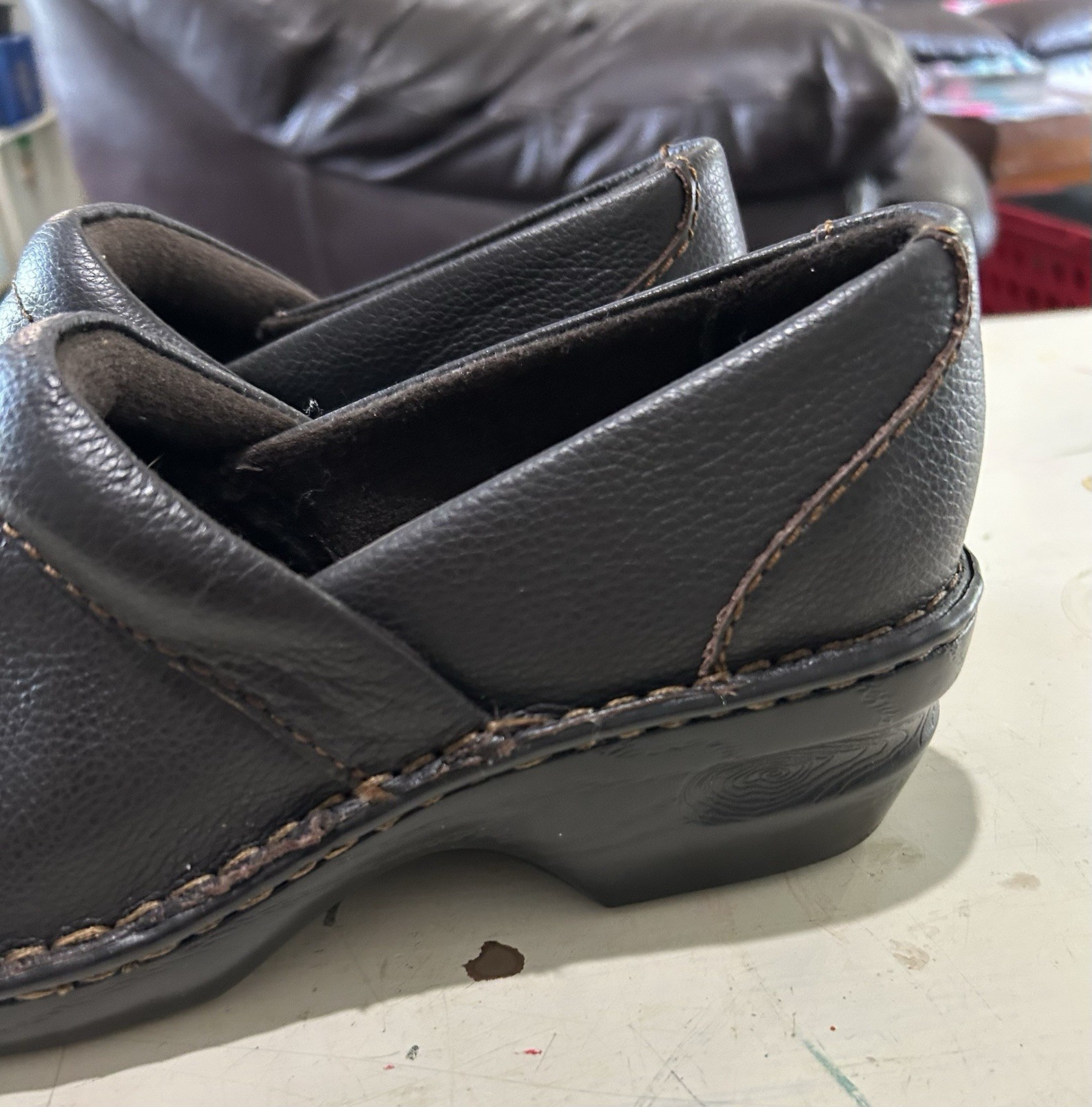 Thom McAn Womens Brown Leather Clogs Size 9 W Excellent Casual Workwear Career