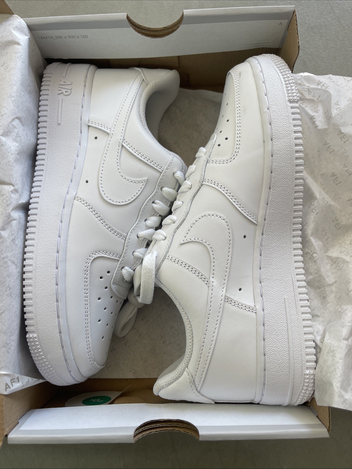 Size 9.5w – Nike Air Force 1 Low White DD8959-100