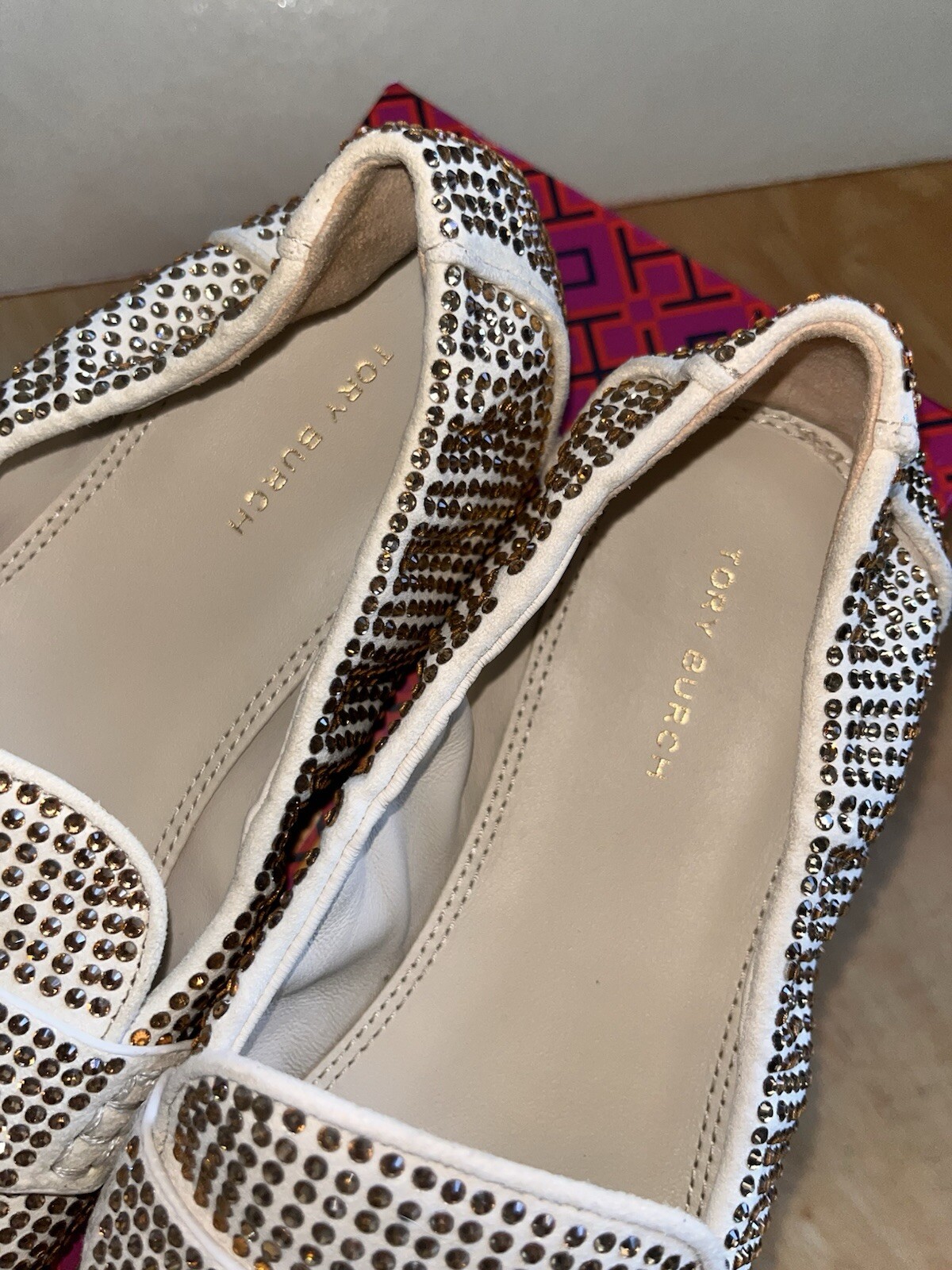 Tory Burch Champagne Crystal Covered Cream Suede Ballet Flats Loafer Sz 7.5 EUC!