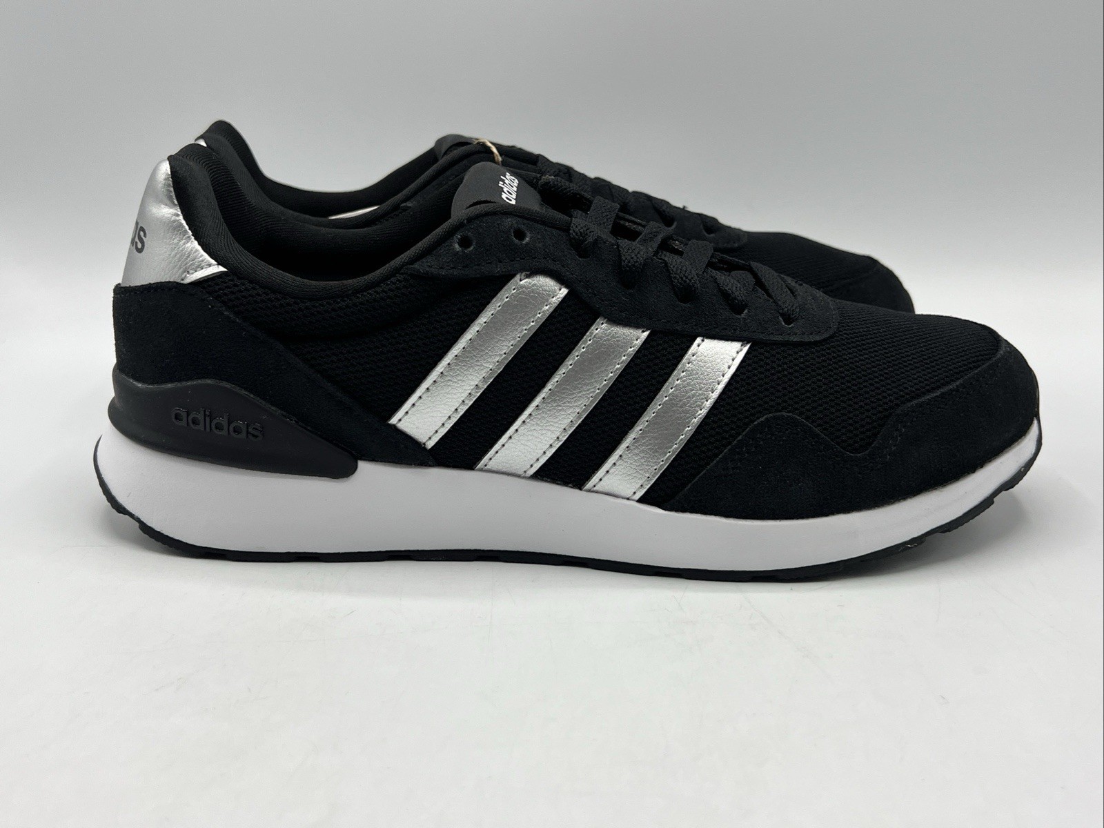 Adidas Run 60s Women’s Size 8 Black Silver Athletic Sneakers JR6626 New