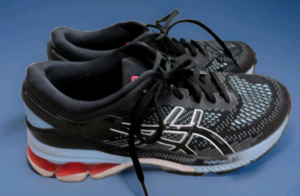 Asics Women’s Gel Kayano 26 Running Shoes Size 8 Blue Black