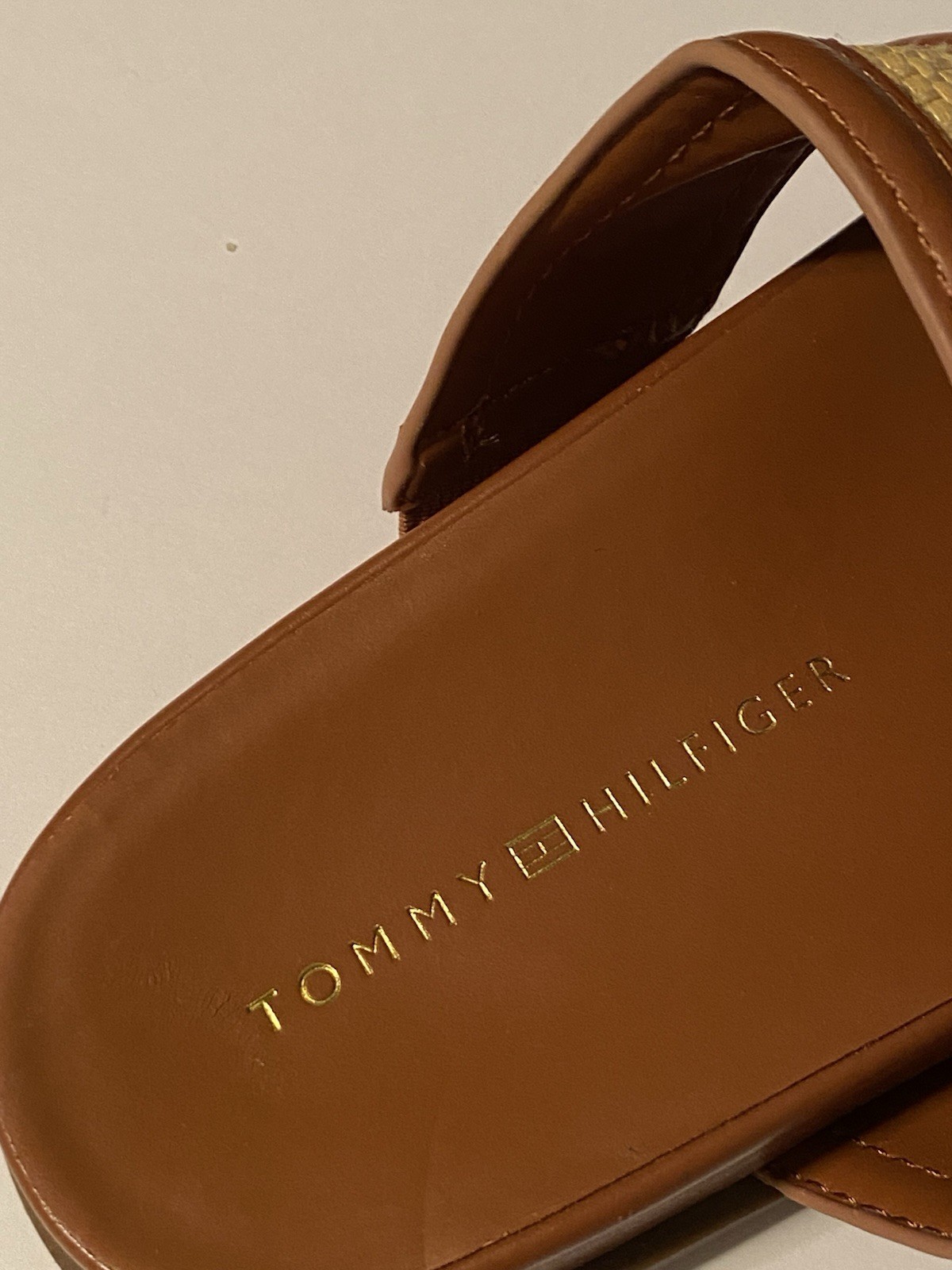 Tommy Hilfiger Women’s Sandals 8.5 Brown Tan Logo Straps Slides Flats NEW