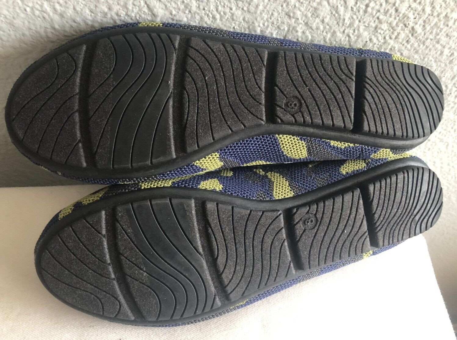 Women Camo Mesh Slip-on Flats/Shoe’s Made from Recycled Materials Size 8