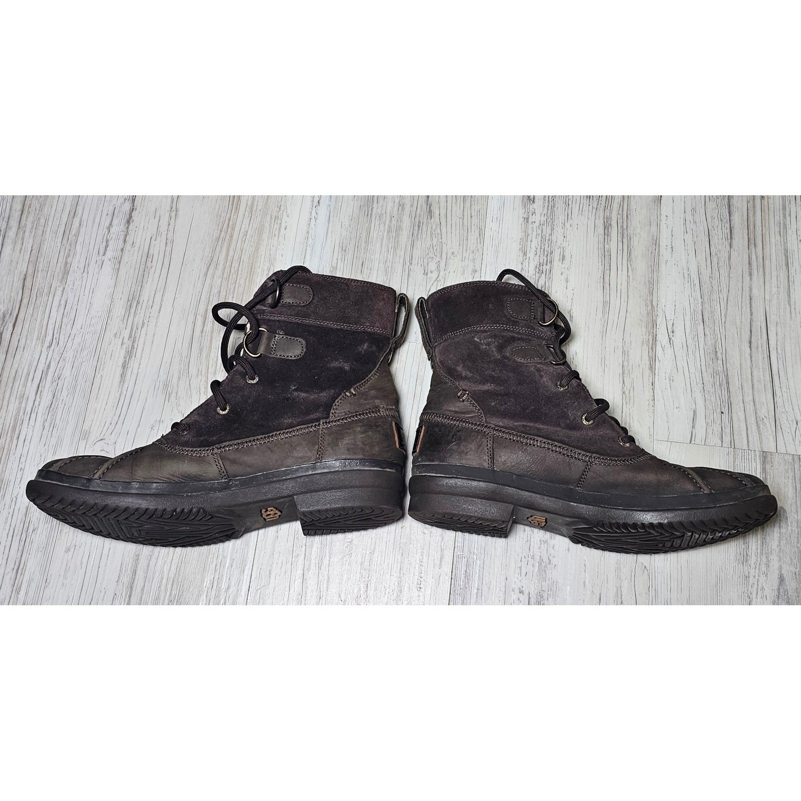 UGG Cecile Waterproof Brown Leather Suede Duck Boots 1017380 Women’s 8.5