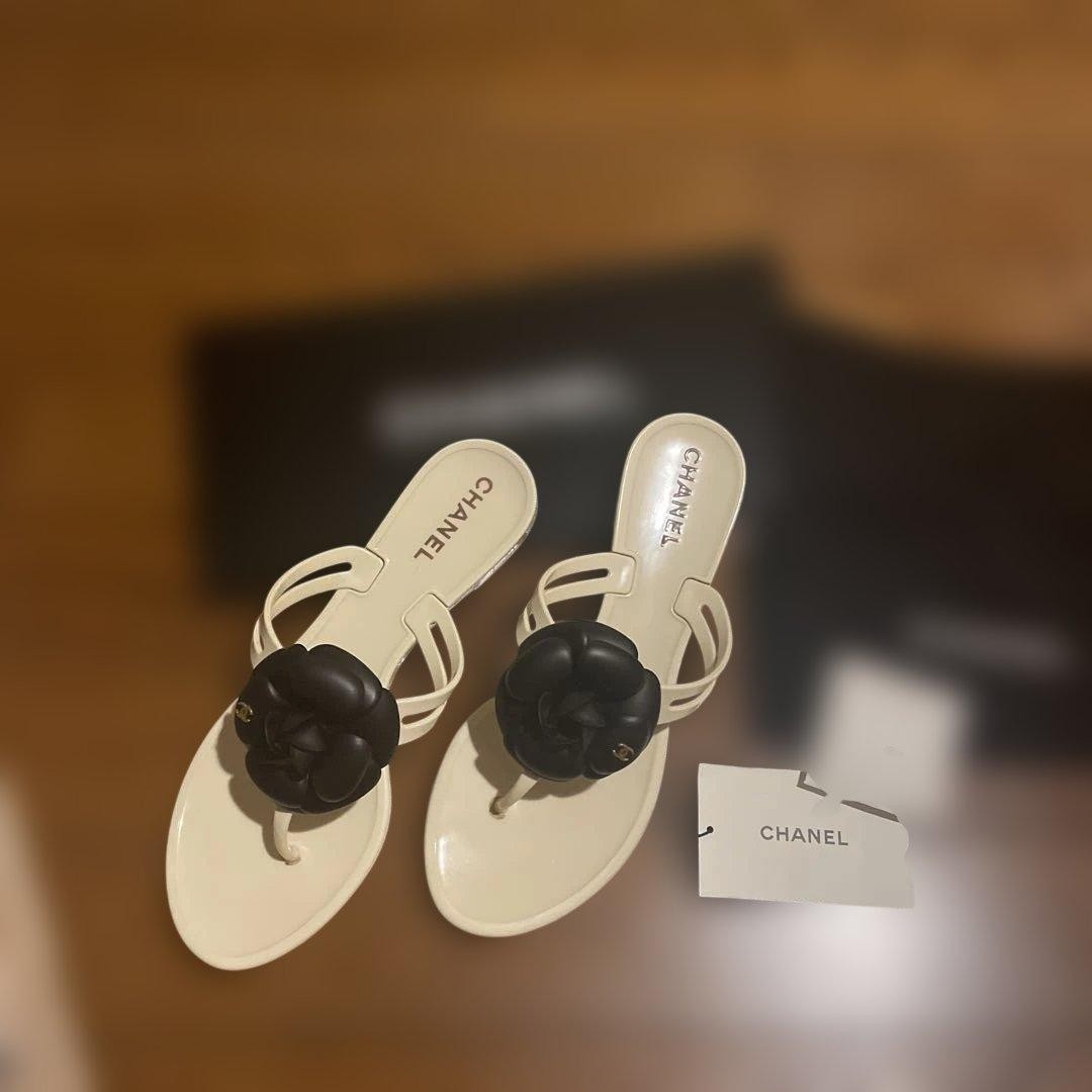 CHANEL Beach Sandals Size 38 23.5cm Excellent Condition with Box