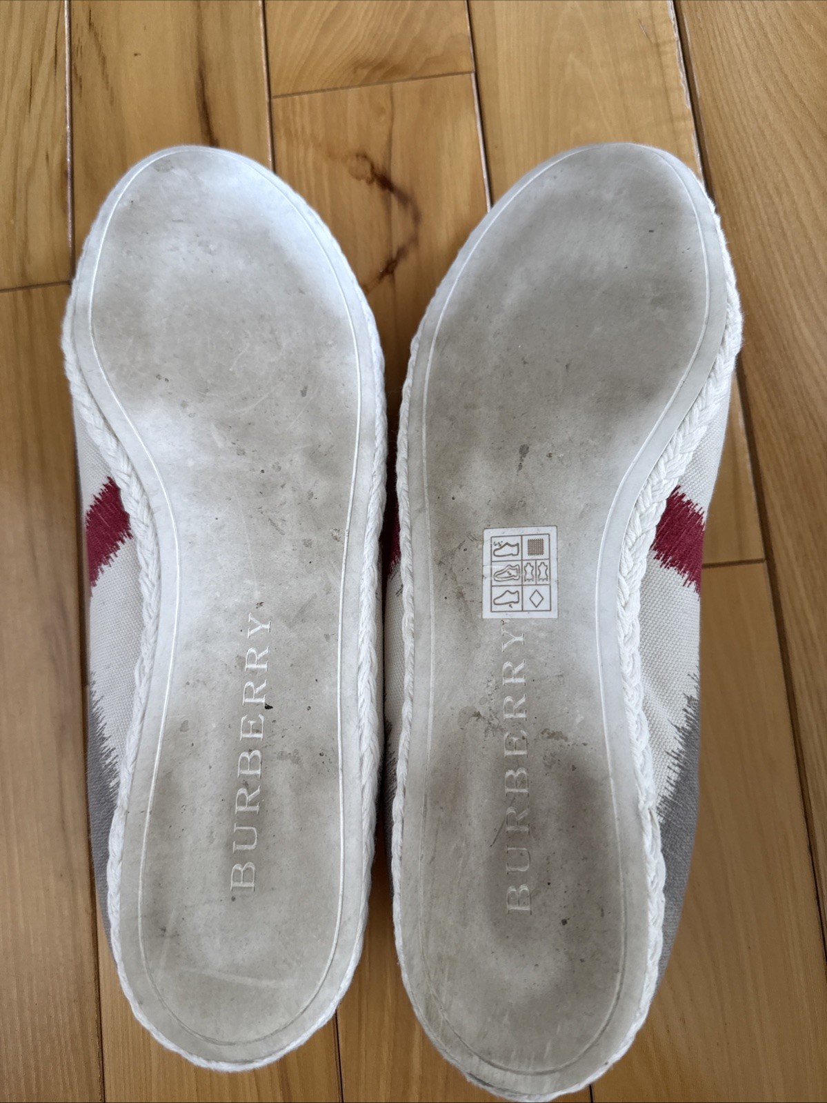 BURBERRY Nova Check Espadrille Flats Slip On Women’s Size 41 Multi
