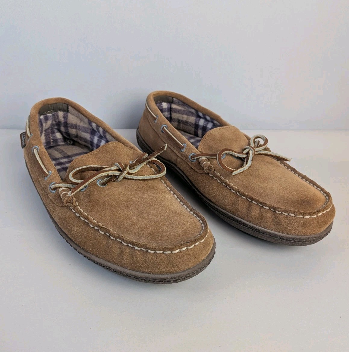 LL Bean Slippers Moccasins Womens 10 M Tan Leather Flannel Lined Slip On Comfort