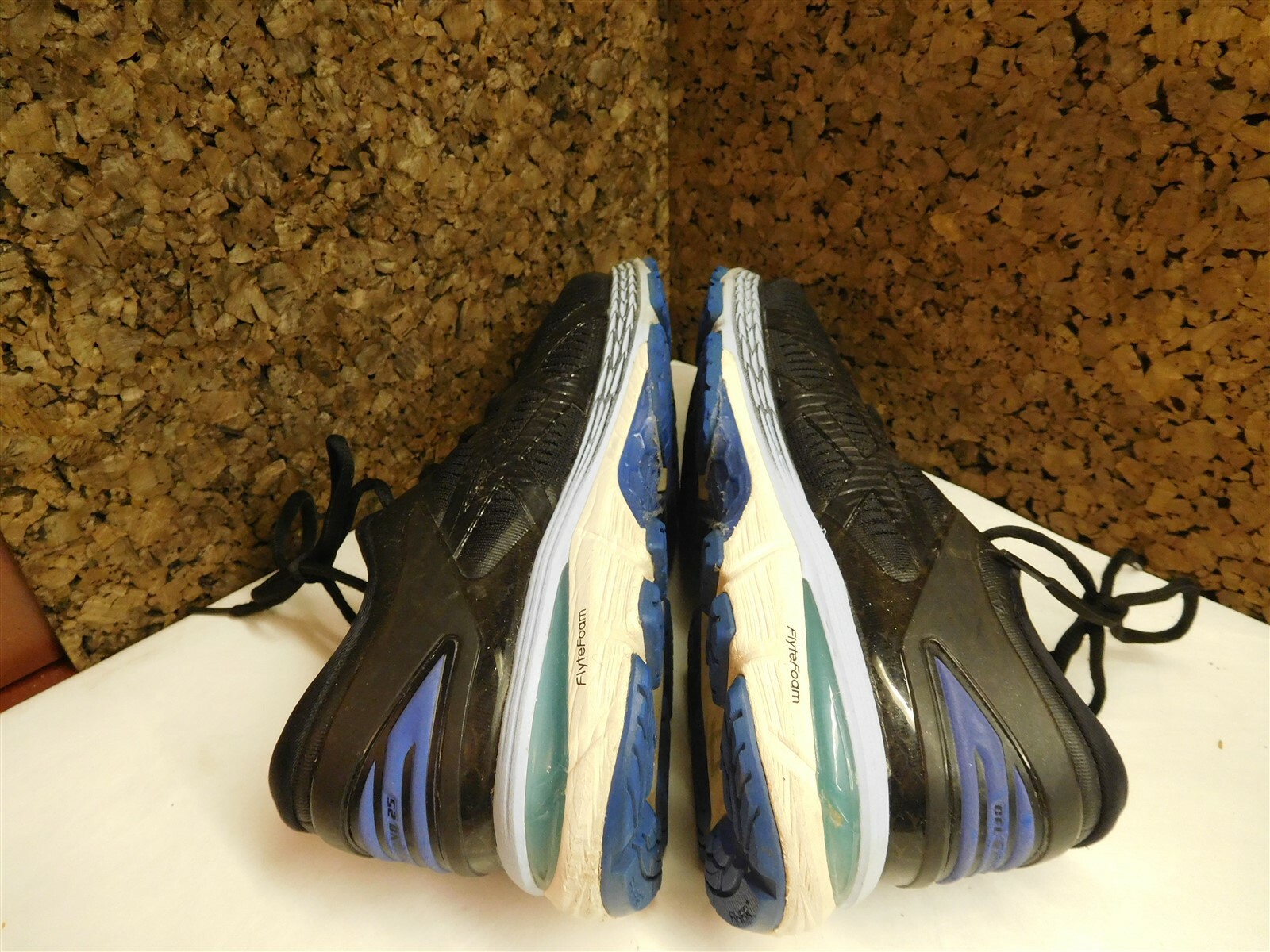 ASICS Womens Gel Kayano 25 1012A026 Black/Asics Blue Running Shoes Size 8.5