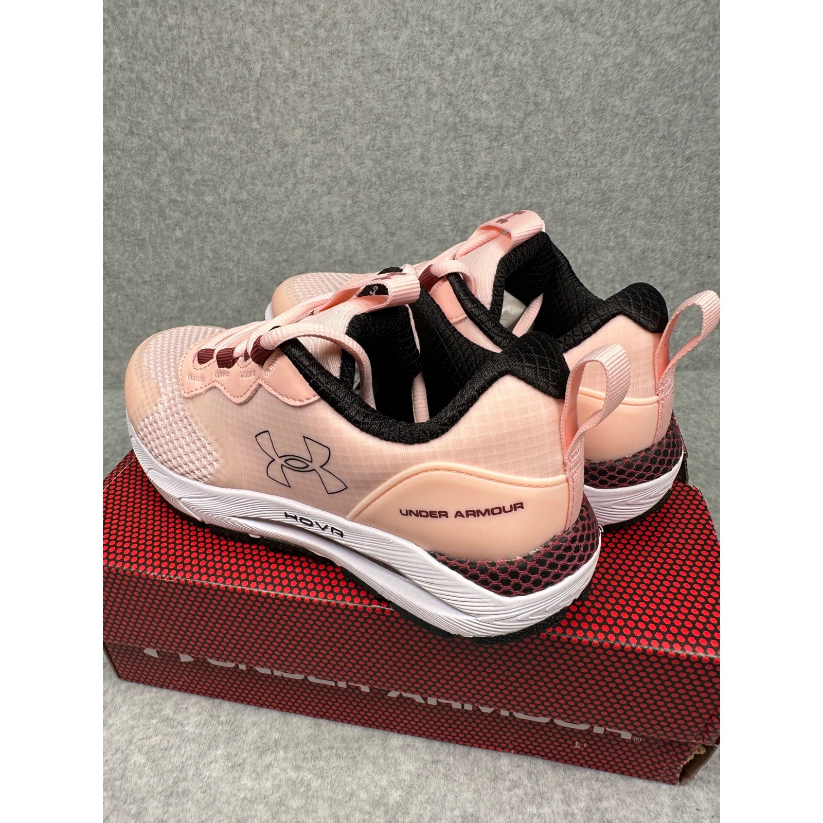 Under Armour HOVR Sonic STR Women’s Pink Running Shoes Sneakers – Size 5