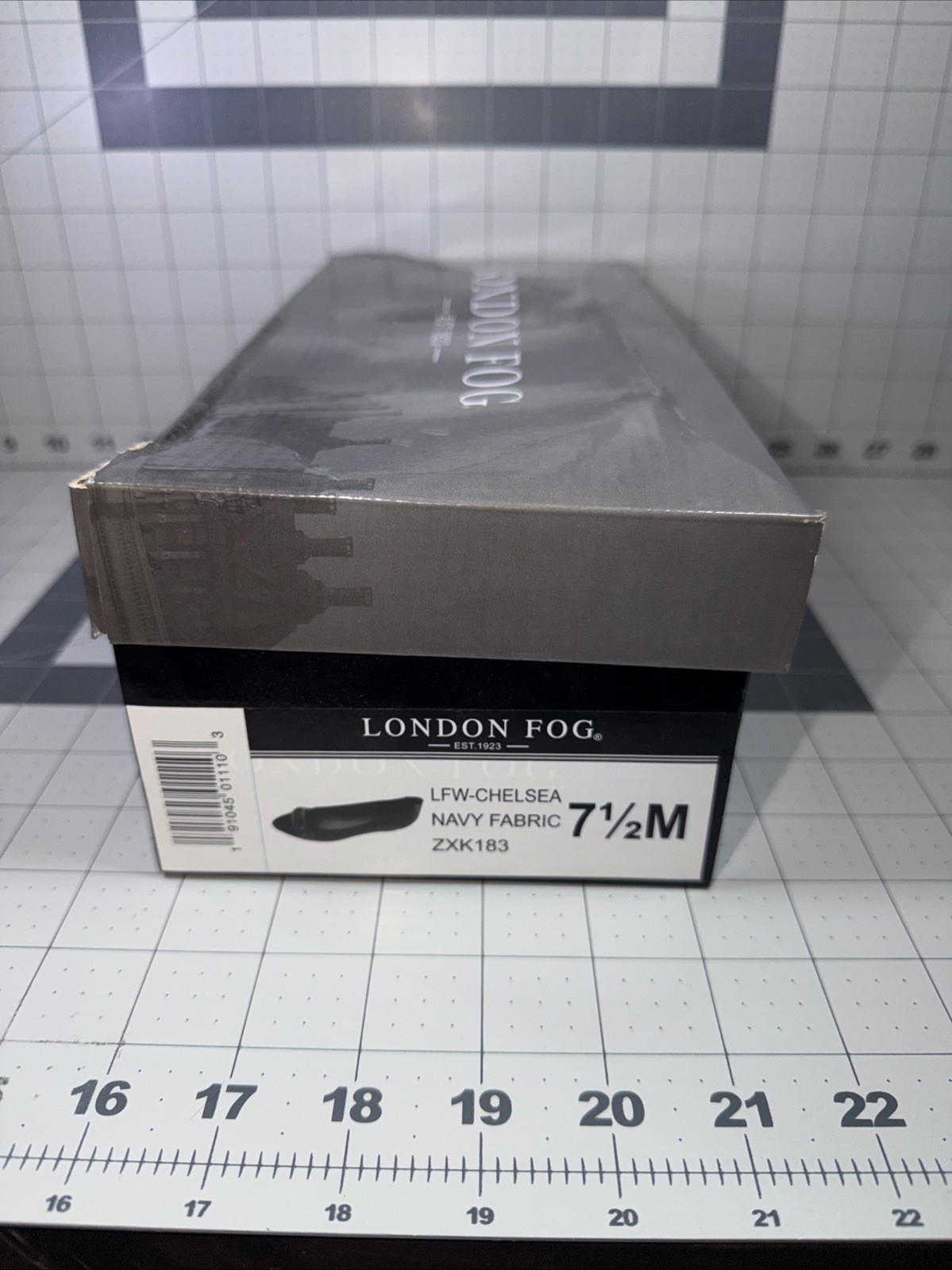 London Fog Chelsea Navy Fabric Flats Size 7.5 ZXK183 New W/ Box Water Resistant