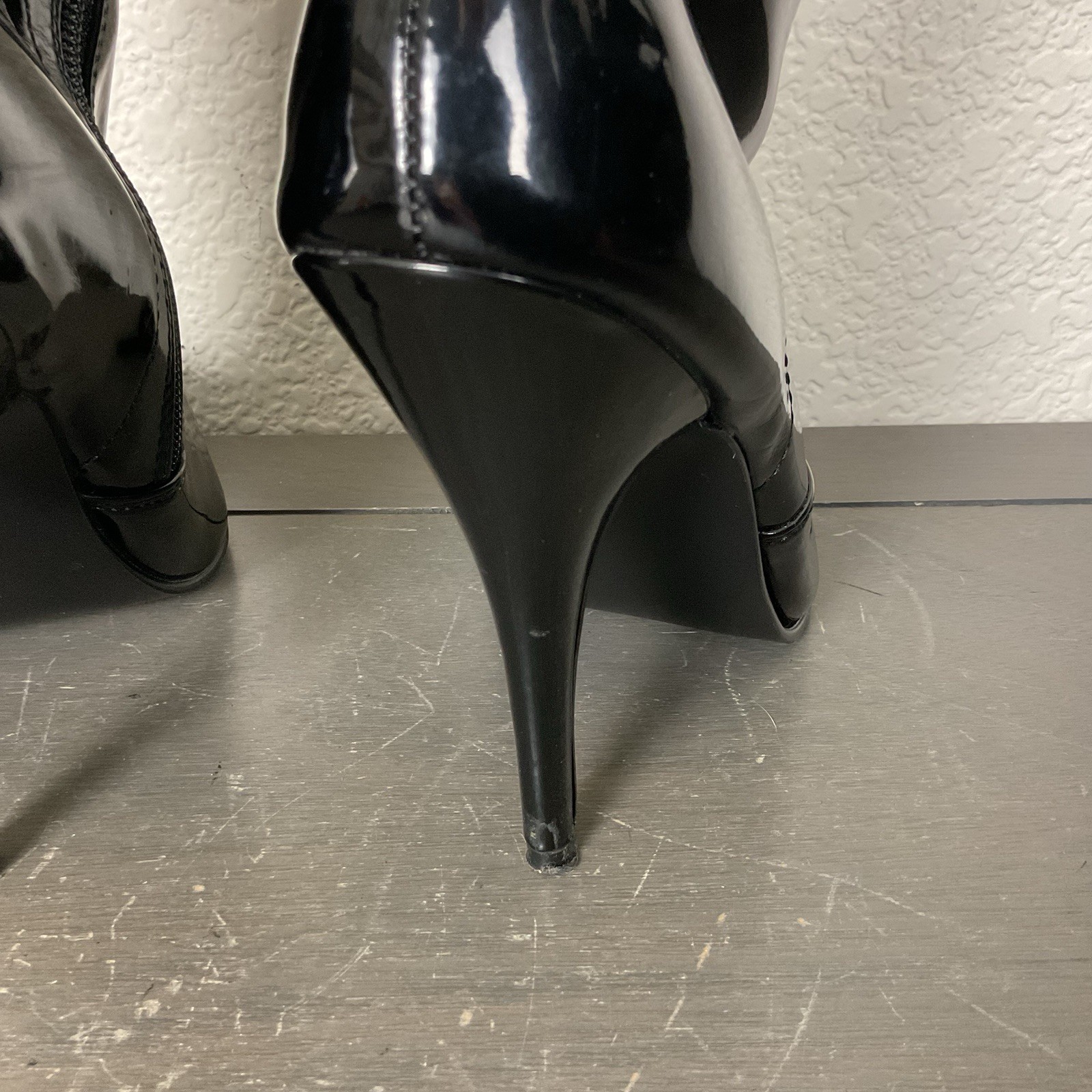 Pleaser Women’s Seduce-3010 Black Patent Thigh High Boots 5″ Stiletto Heel Sz 8