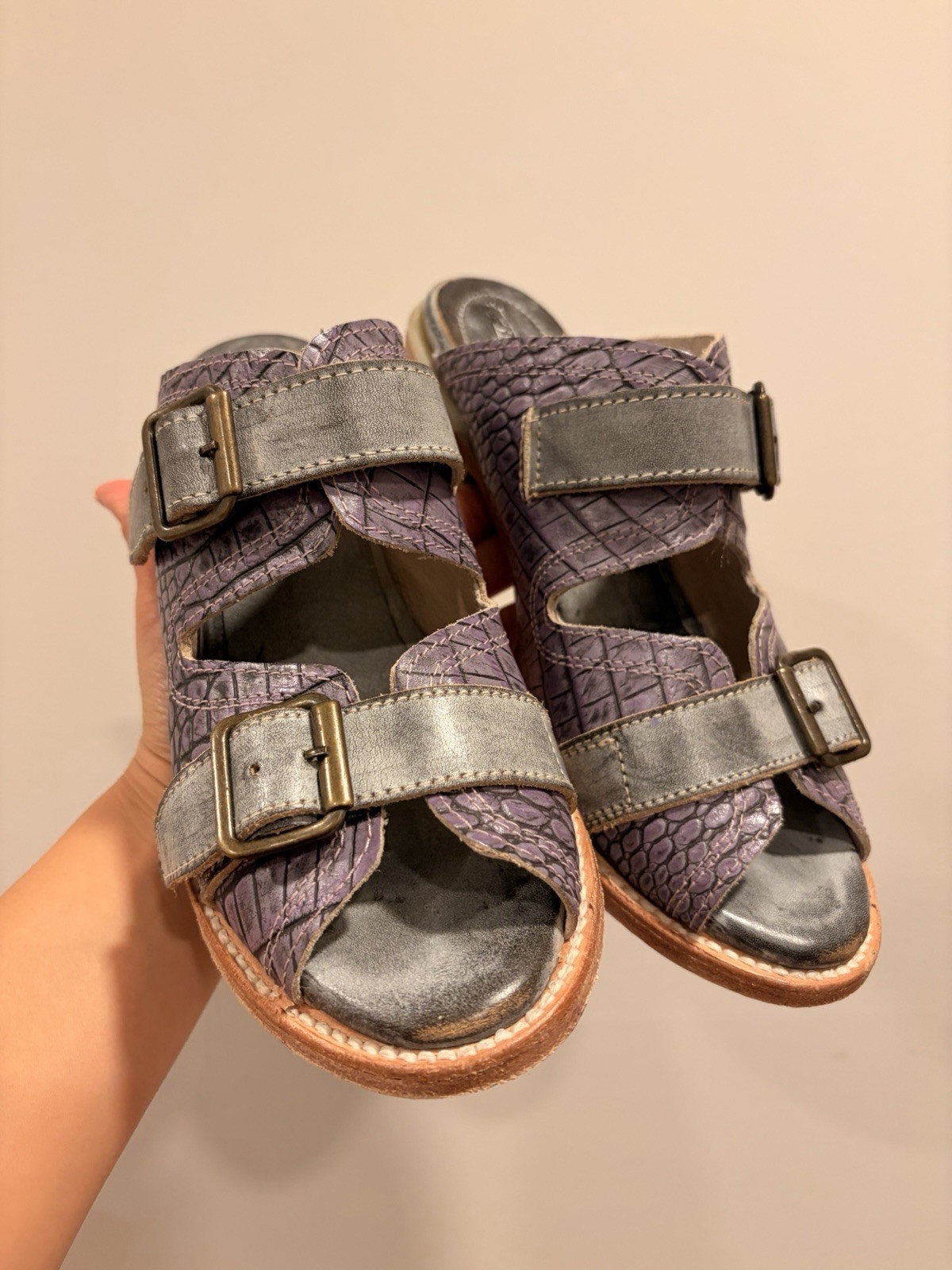 FREEBIRD By Steven CAPRICE Croc Leather Western Slide Heels Mule Sandals 8