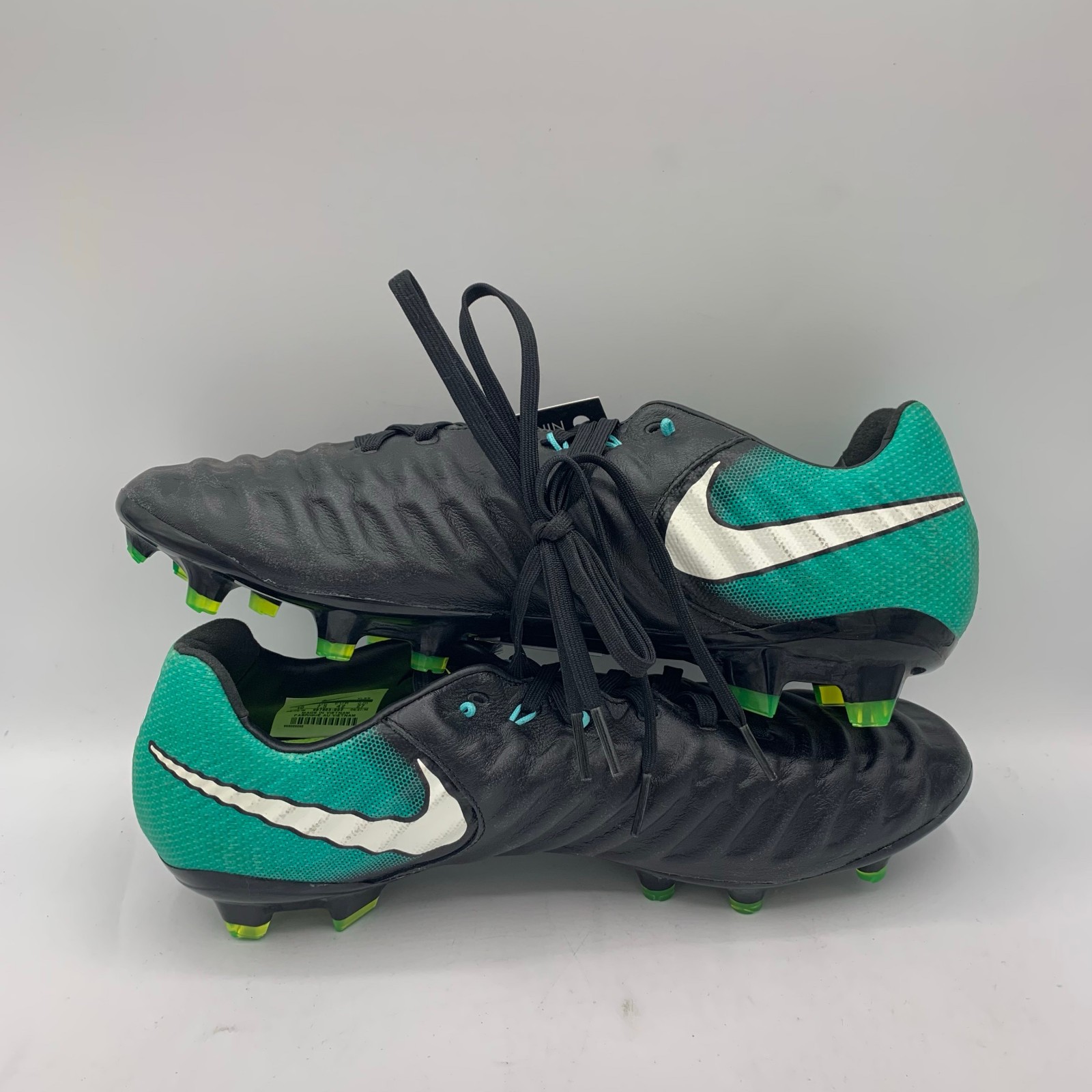 Nike Tiempo Legacy III FG Soccer Cleats Womens Size 10/Mens 8.5 Black Aqua