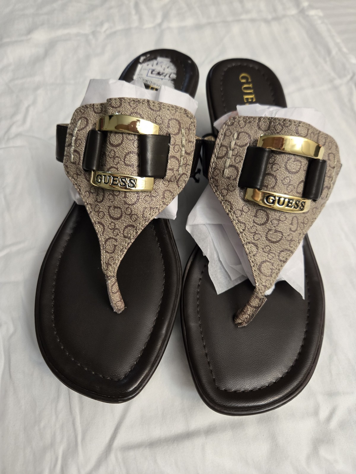 GUESS Women’s Logo Slide Wedge Sandals Black Beige Gold Accent US Size 9 NWOB