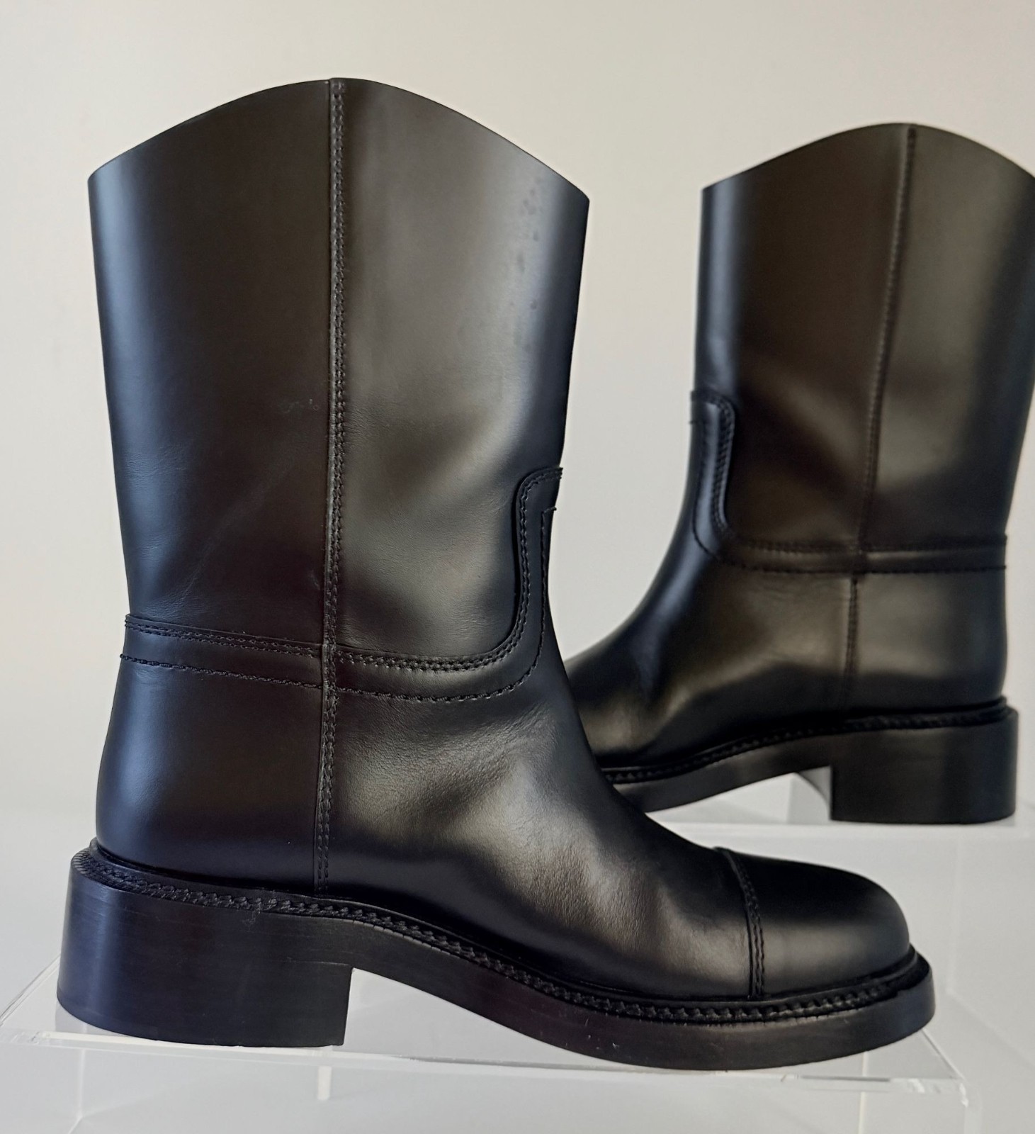 Chanel Black Leather Moto Boots Size 39 EU SKU G46589 Worn Once Indoors Pristine
