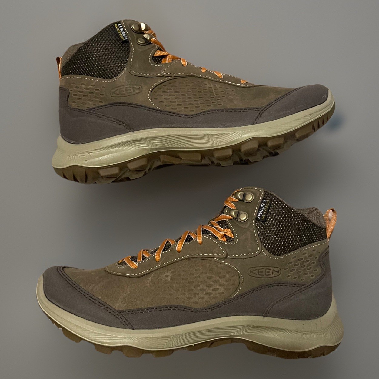 Keen Women’s Mid Hiking Boots Shoes Brown Tan Waterproof Explorer NEW – Size 7.5