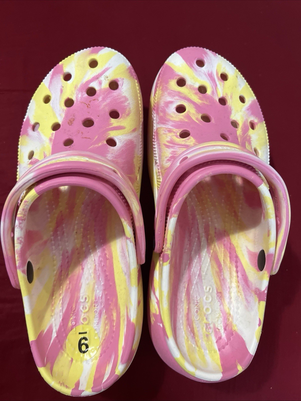 womens platform crocs size 9 new