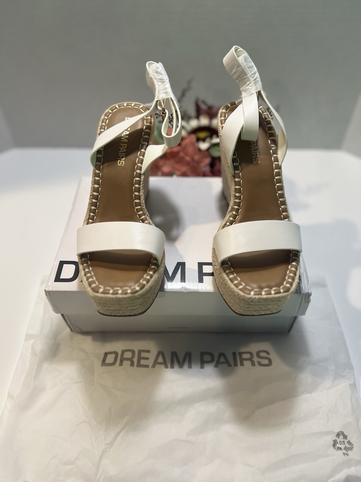 Dream Pairs Platform One Strap Espadrille Wedge Sandals In White – Sz 6