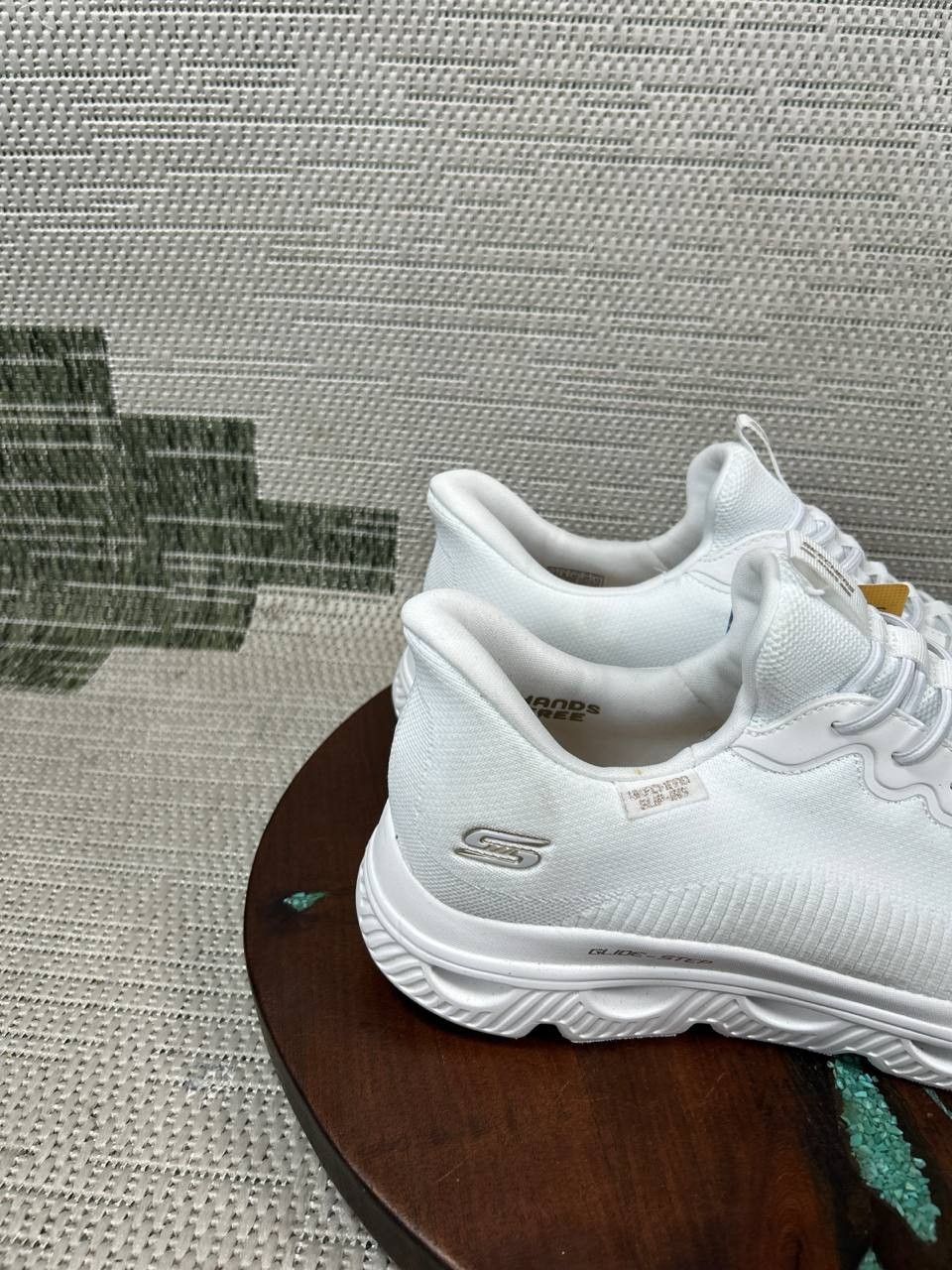 Skechers Shoes Womens Size 12 Bobs Sport Arc Waves White Textile Slip On Sneaker