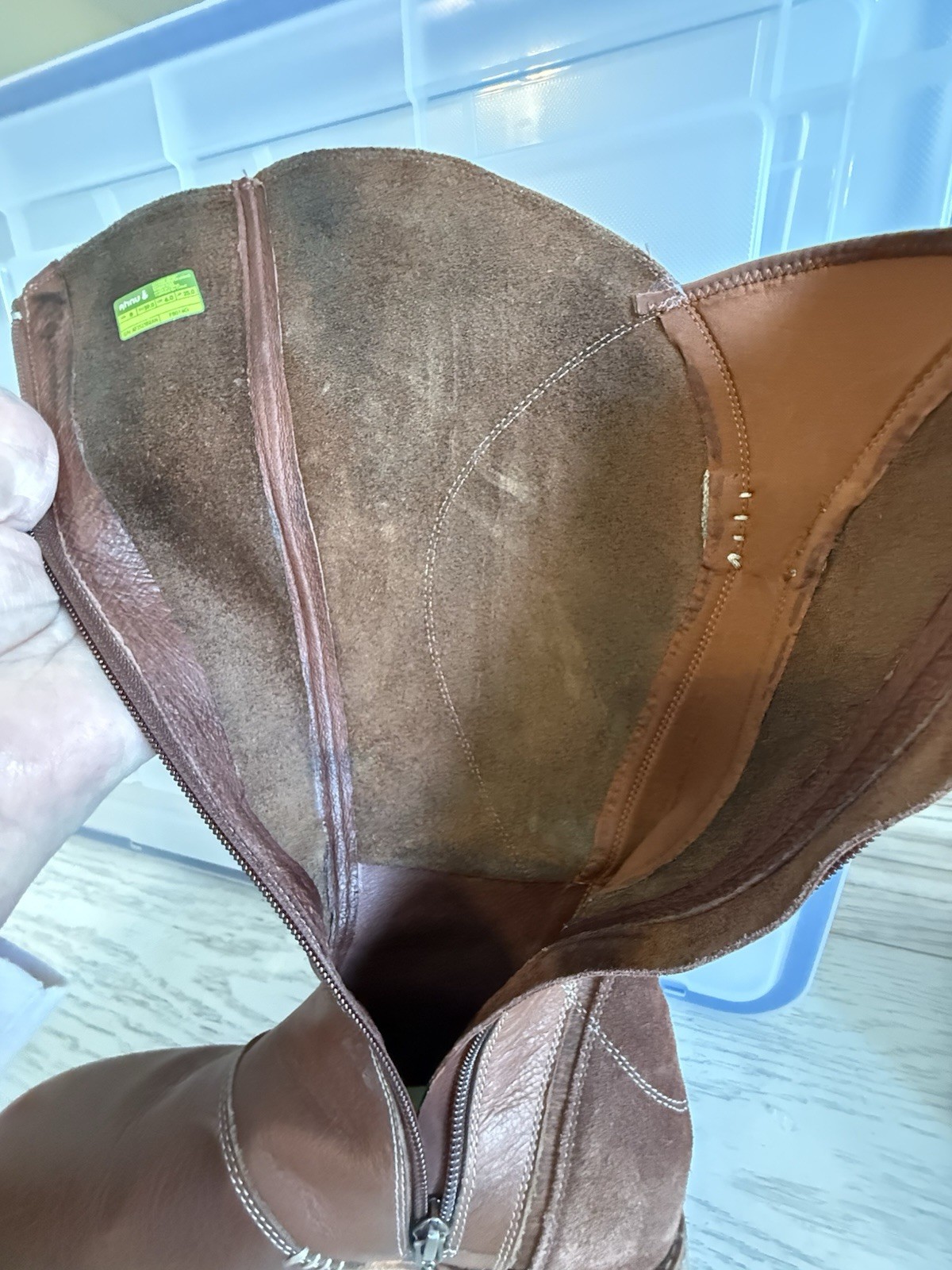 Ahnu Helena Women’s Tall Riding Boot Size 8 Leather Full Zip Round Toe Full Zip