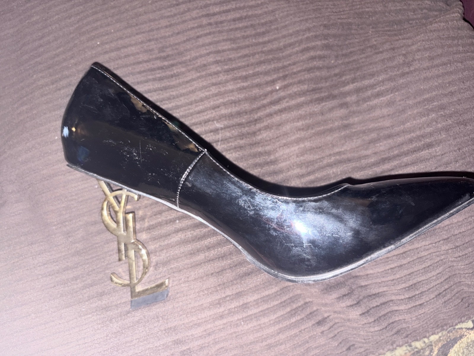 Saint Laurent Opyum Pumps in Patent Leather (Black) EXCELLENT