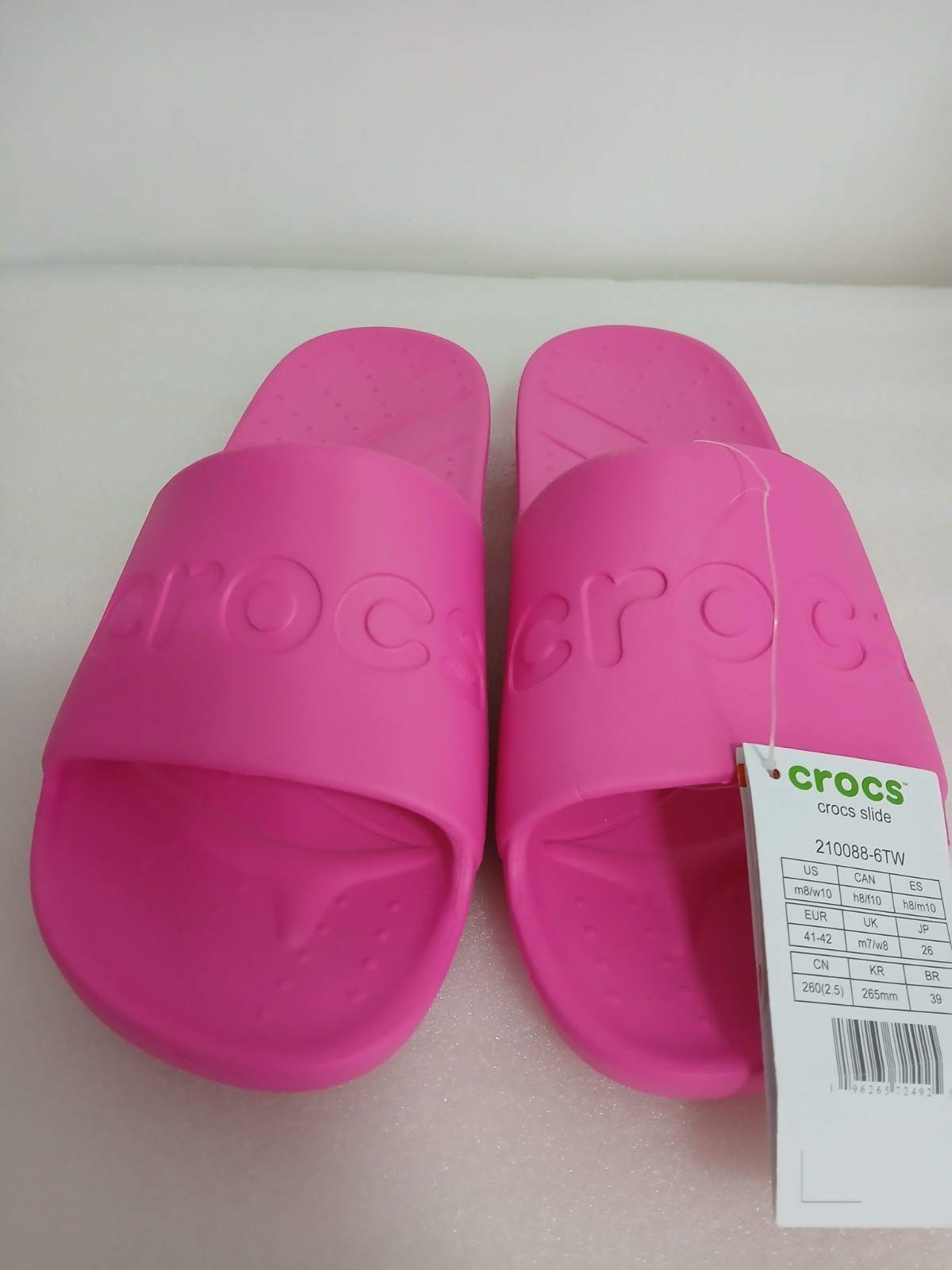 Brand New Crocs Fuschia Pink, Size M8/W10