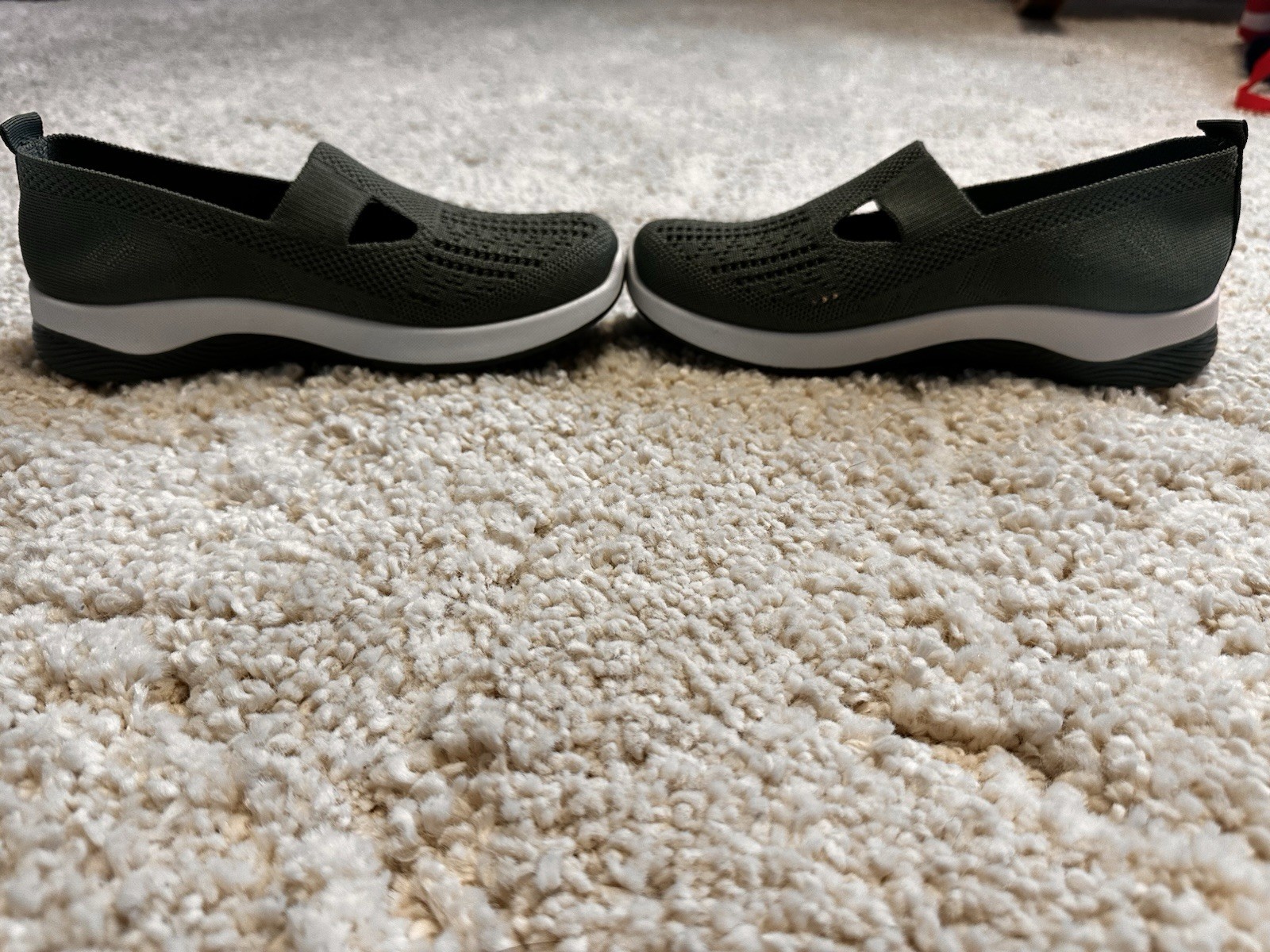 Women’s Daily Orthopedic Walking Breathable Slip On Soft Sole Diabetic Shoe 6.5