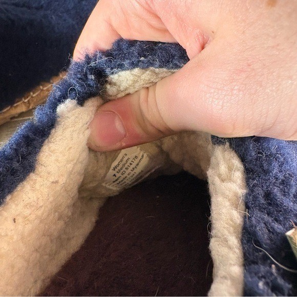 ll bean cozy womens size 7 shoes blue sherpa lined comfort slippers