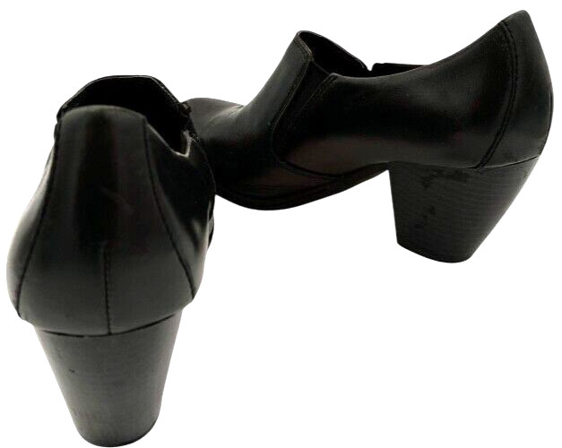 born concepts women’s B0C BC3614 Black Leather 2.5 in heel booties size 8