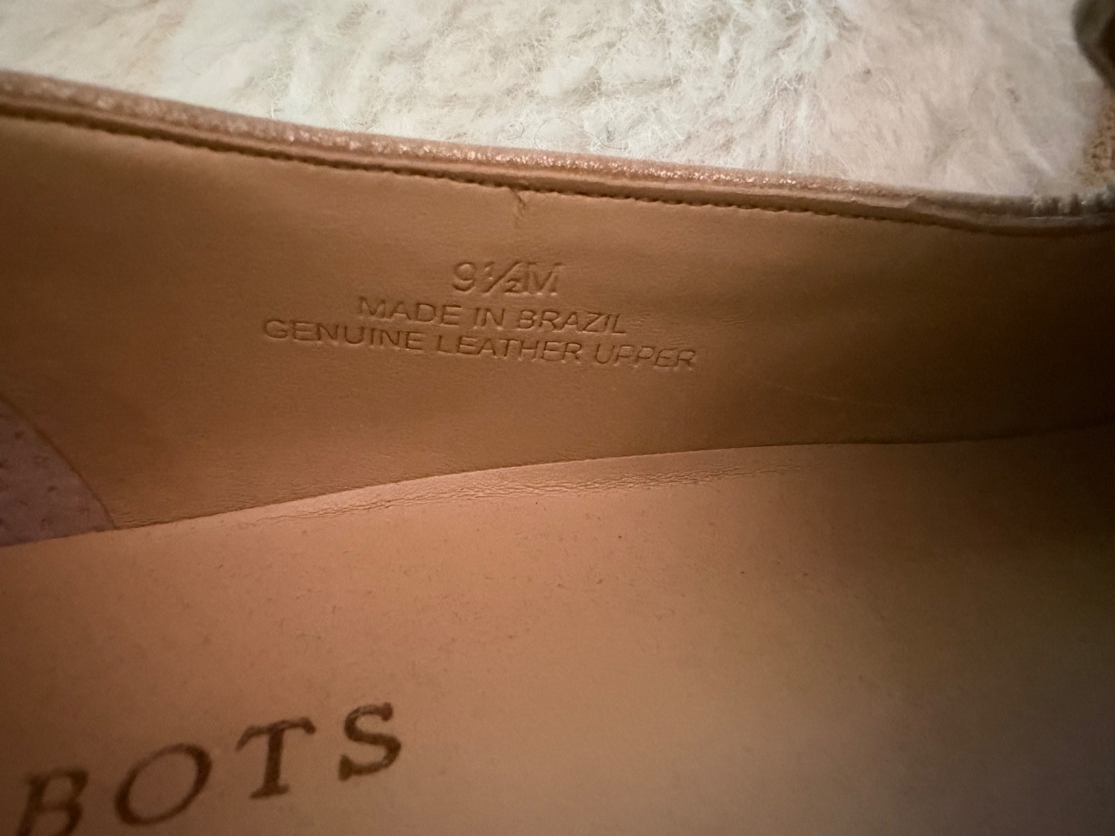 TALBOTS SIZE 9.5 Gold Leather Tassels Loafer Stitch Almond Made in Brazil NWOB