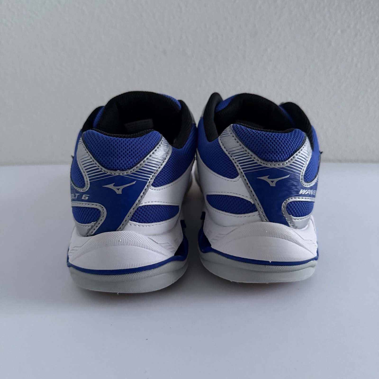 Mizuno Wave Bolt 6 Womens Volleyball Court Shoe Blue White 10 NEW