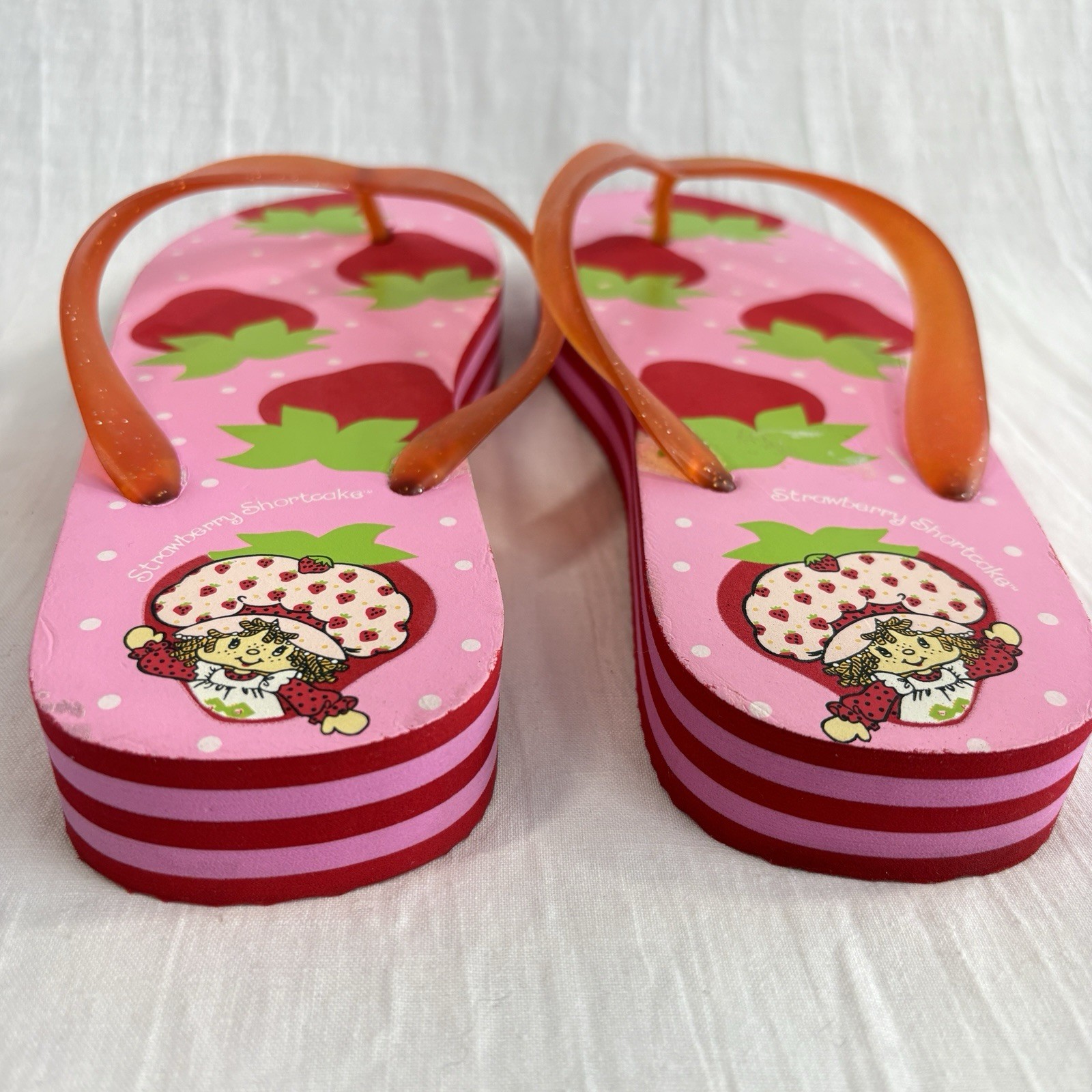 Vintage 2004 Strawberry Shortcake Flip Flops New Size M9/10