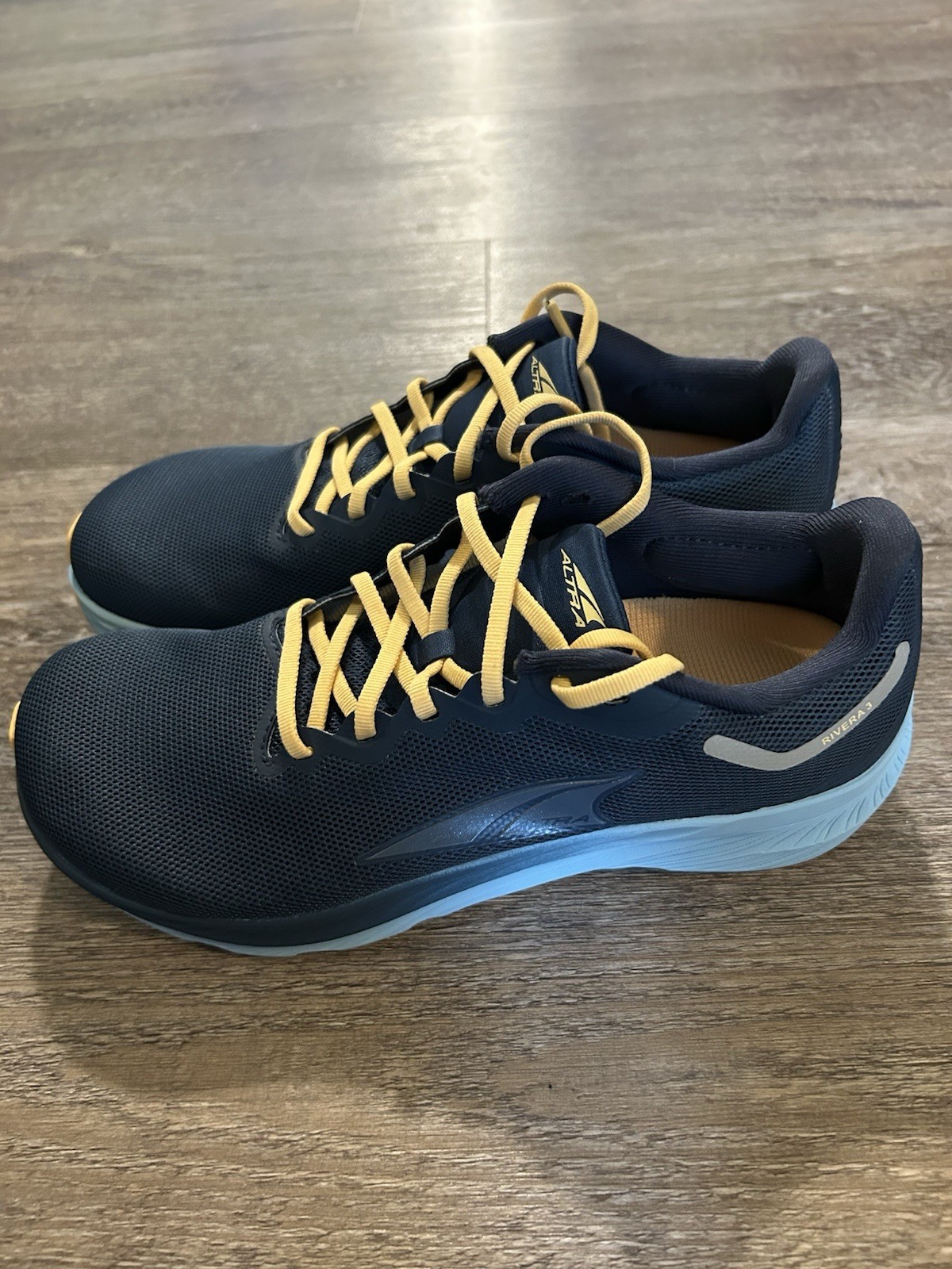 Altra Women’s Rivera 3 Sneakers Zero-Drop Blue/Yellow Women’s 6.5