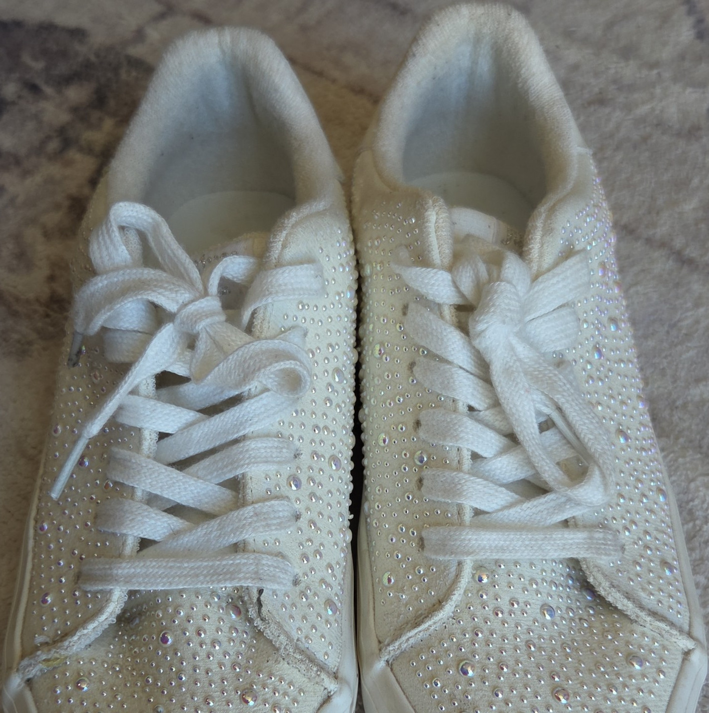 Juicy Couture Alanis B White Rhinestone Comfort Sneakers Synthetic Textile Upper