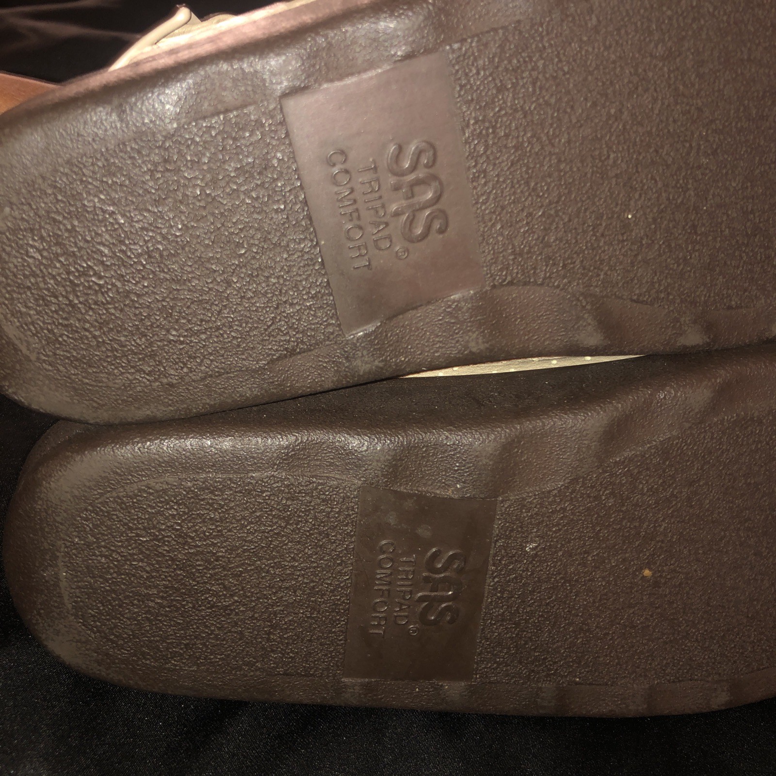 Womens SAS Natural Beige Relaxed Walking Sandals Sz 10 M Adjustable Straps