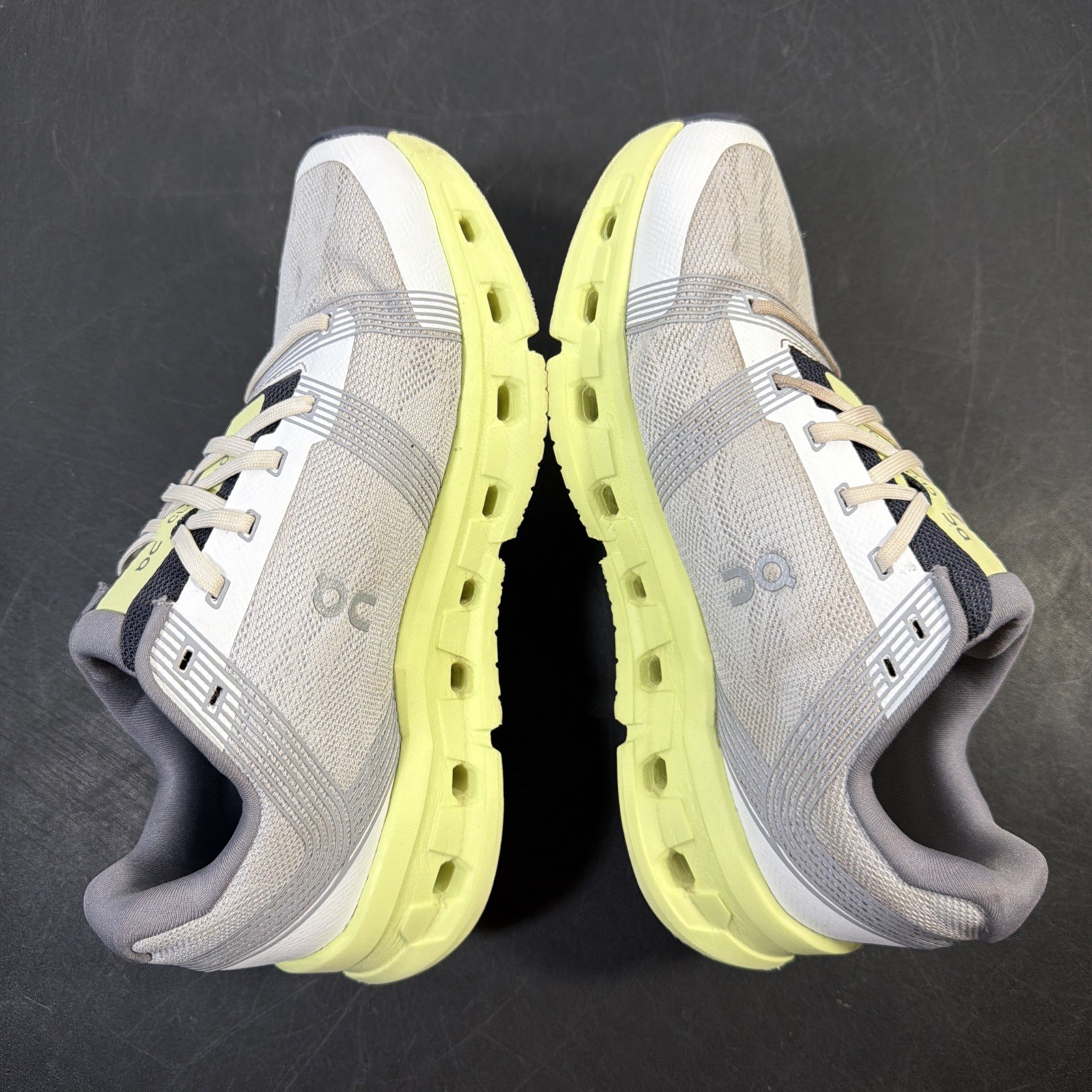 On Cloud CloudGo «Frost Hay» Women’s Size 7.5 Wide D Grey Running Shoes 65.98229