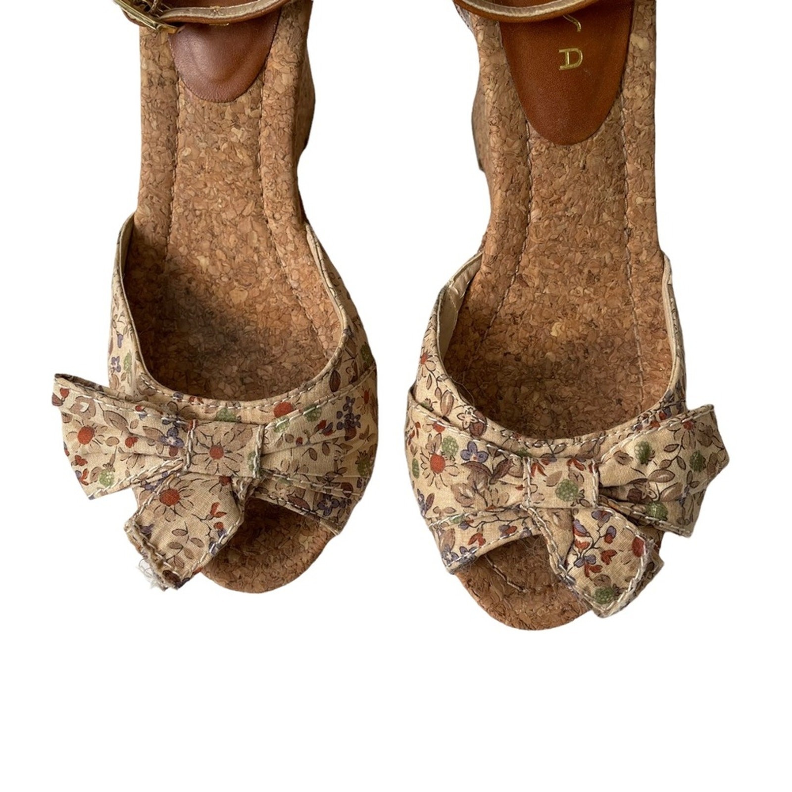 Unisa Wedge Floral Cork Peep Toe Neutral Tan 7 GUC