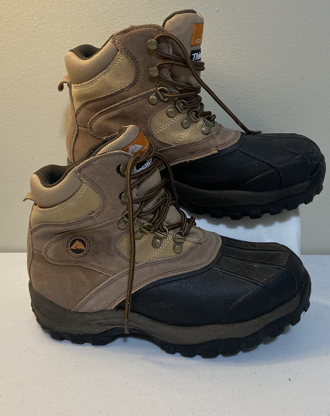 Ozark Trail Womens Eagle Duck Boots Lined Thinsulate Leather Sz 11 Warm Nice