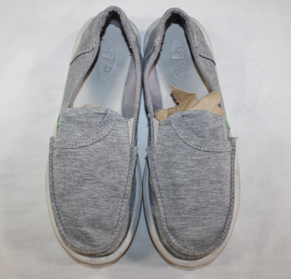 Sanuk Shoes Women’s 8 Pick Pocket Slip On Surfer Gray