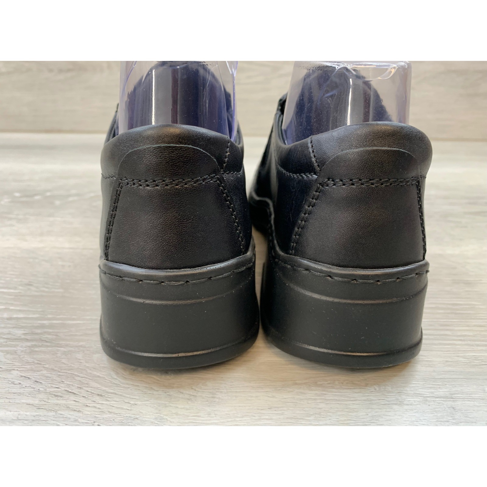 Josef Seibel Women’s Black Leather Front Zip Comfort Loafers 8.5 Comfort Shoes